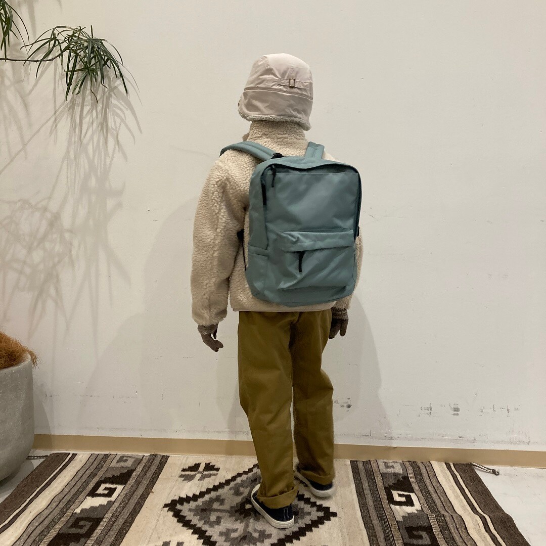 046642_231204_kids1-3