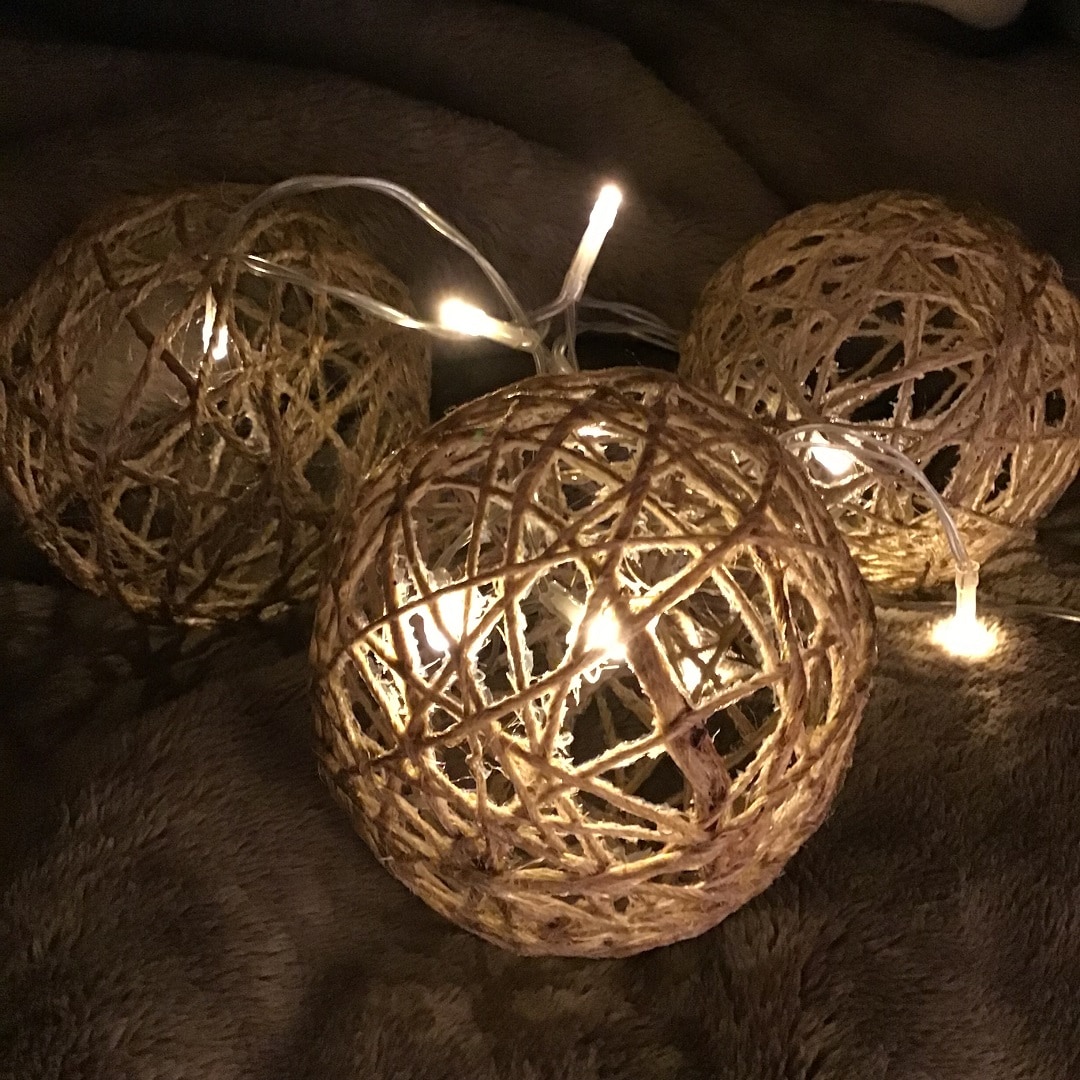 061770_20251222_01_00