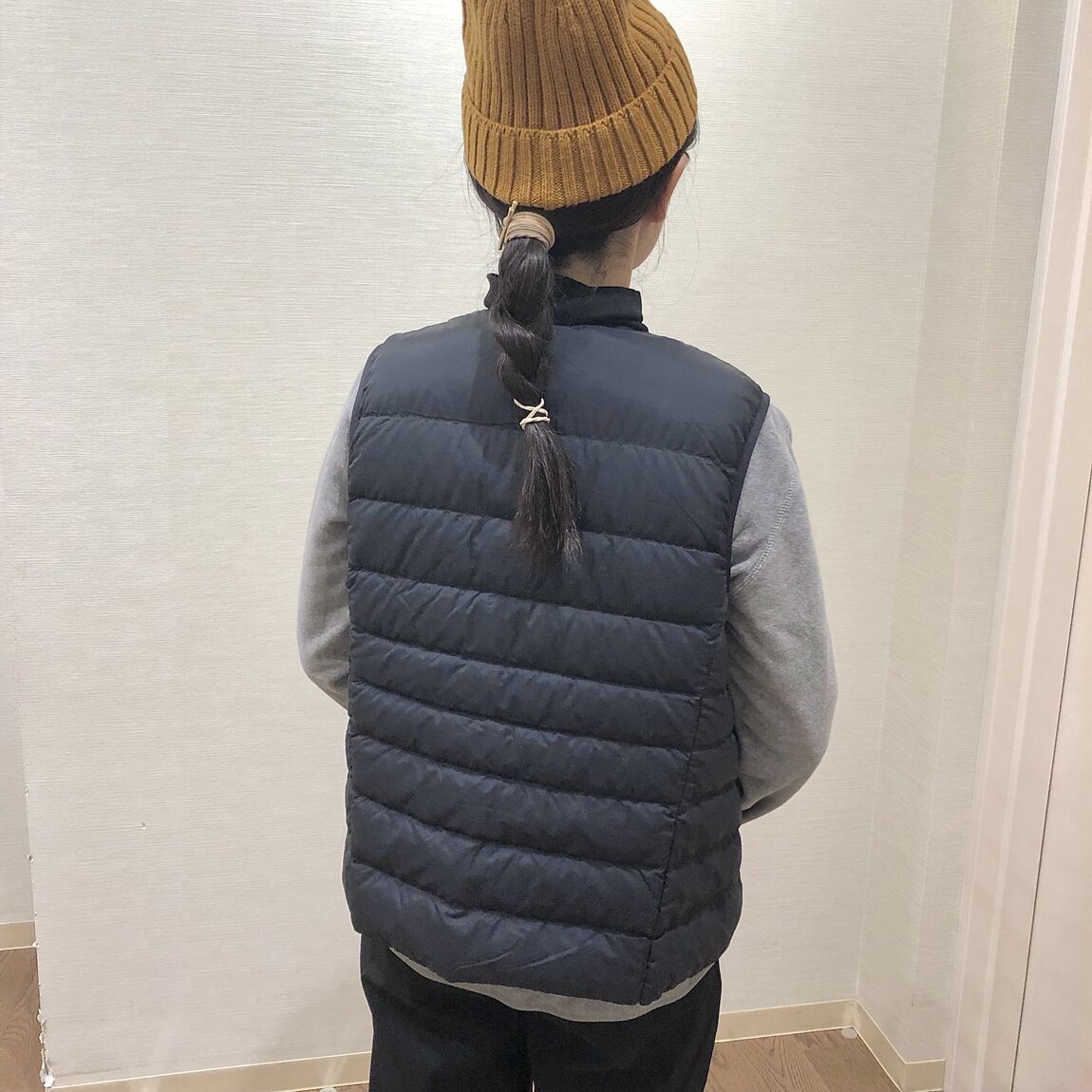 後ろ