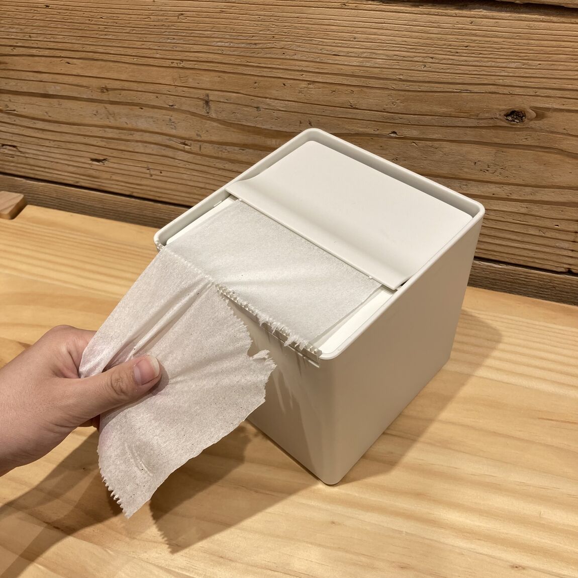 【ゆめタウン長府】見た目すっきり　卓上トイレットペーパーケースのご紹介_Y5na4n