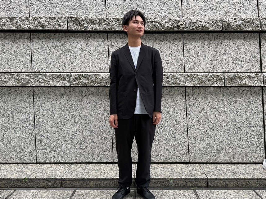 紳士ジャケットを着た個人写真