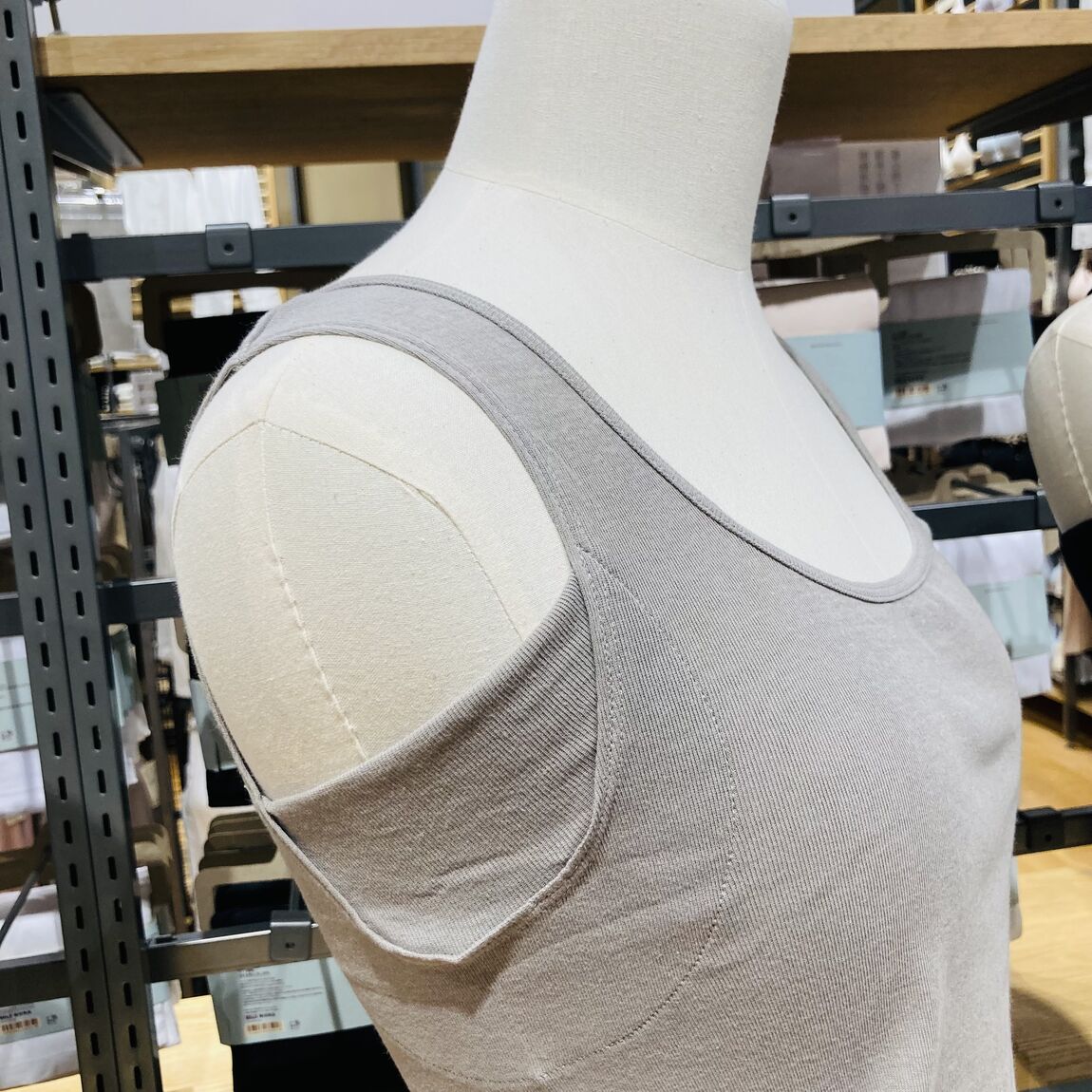 夏のインナー