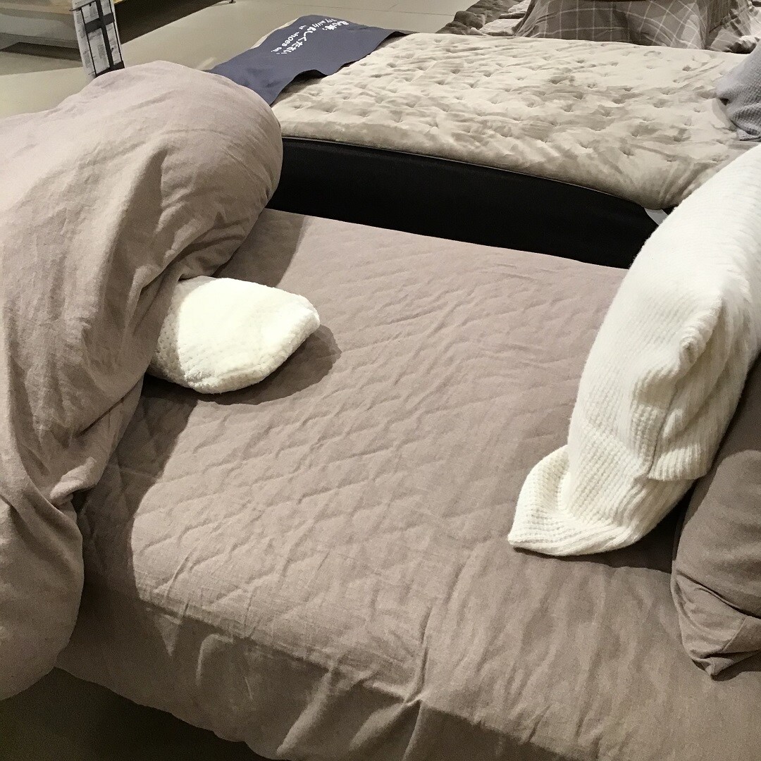 ベッドと湯たんぽ