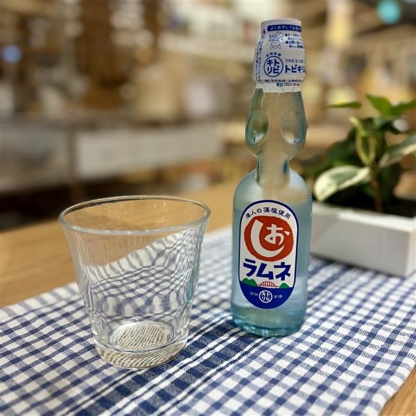 【イオンモール広島府中】冷えてます！広島の炭酸飲料_tC3FuE