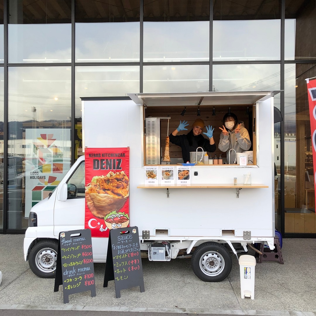 ケバブキッチンカー画像