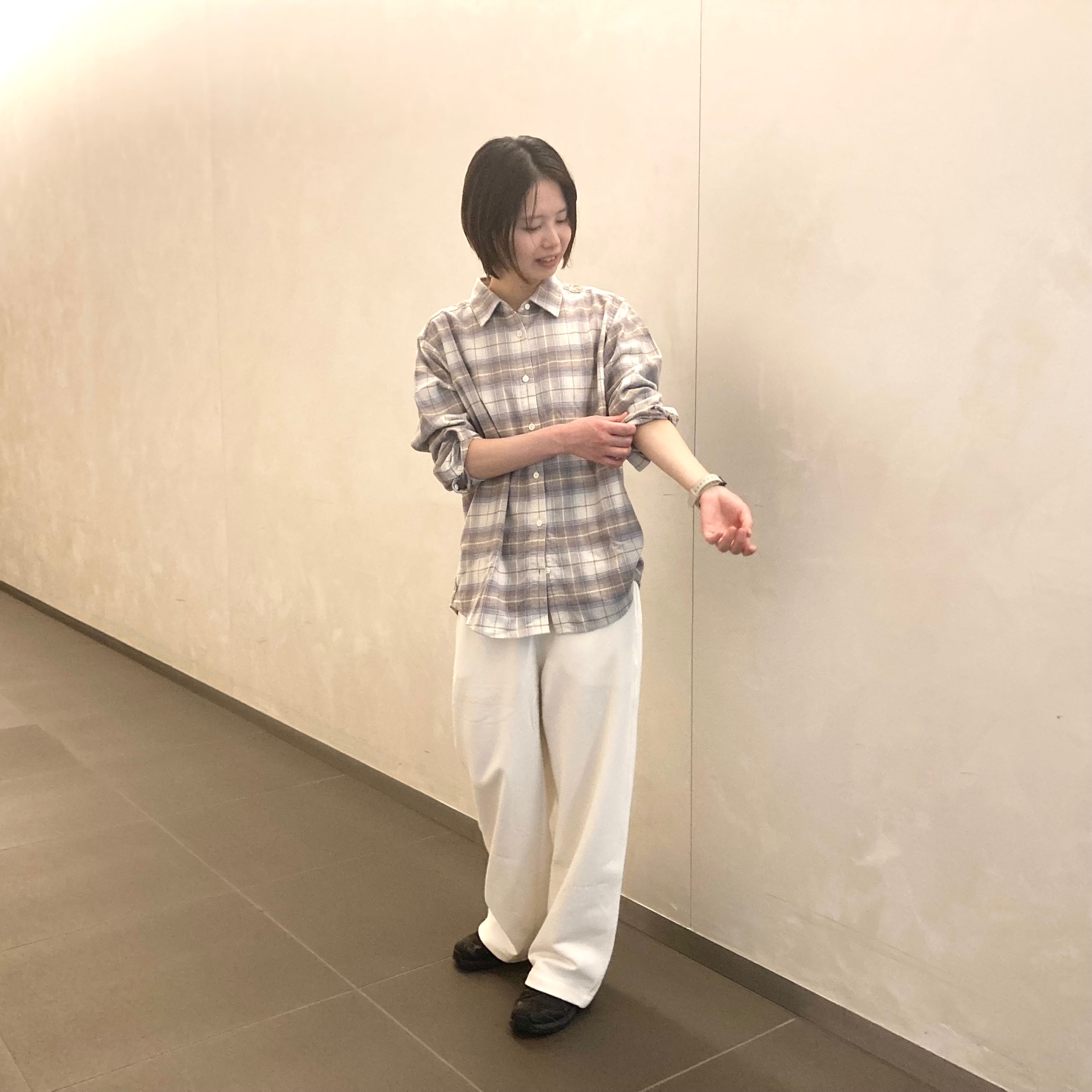 【なんばスカイオ】身長161cm_R1ZWGQ