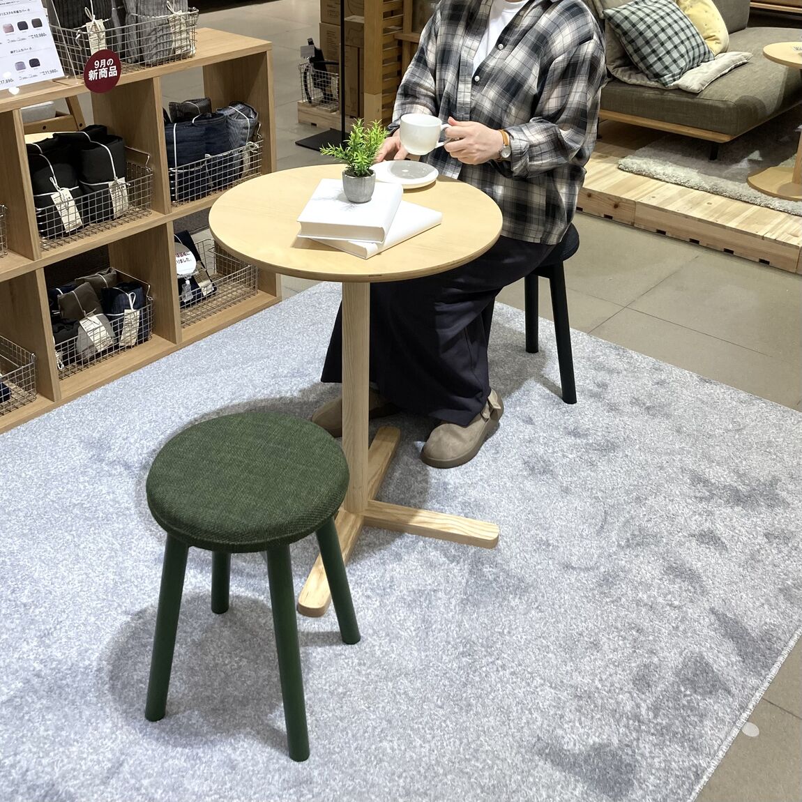 【イオンモール各務原】おうちでカフェ気分　勉強や読書にも！_41HzCC