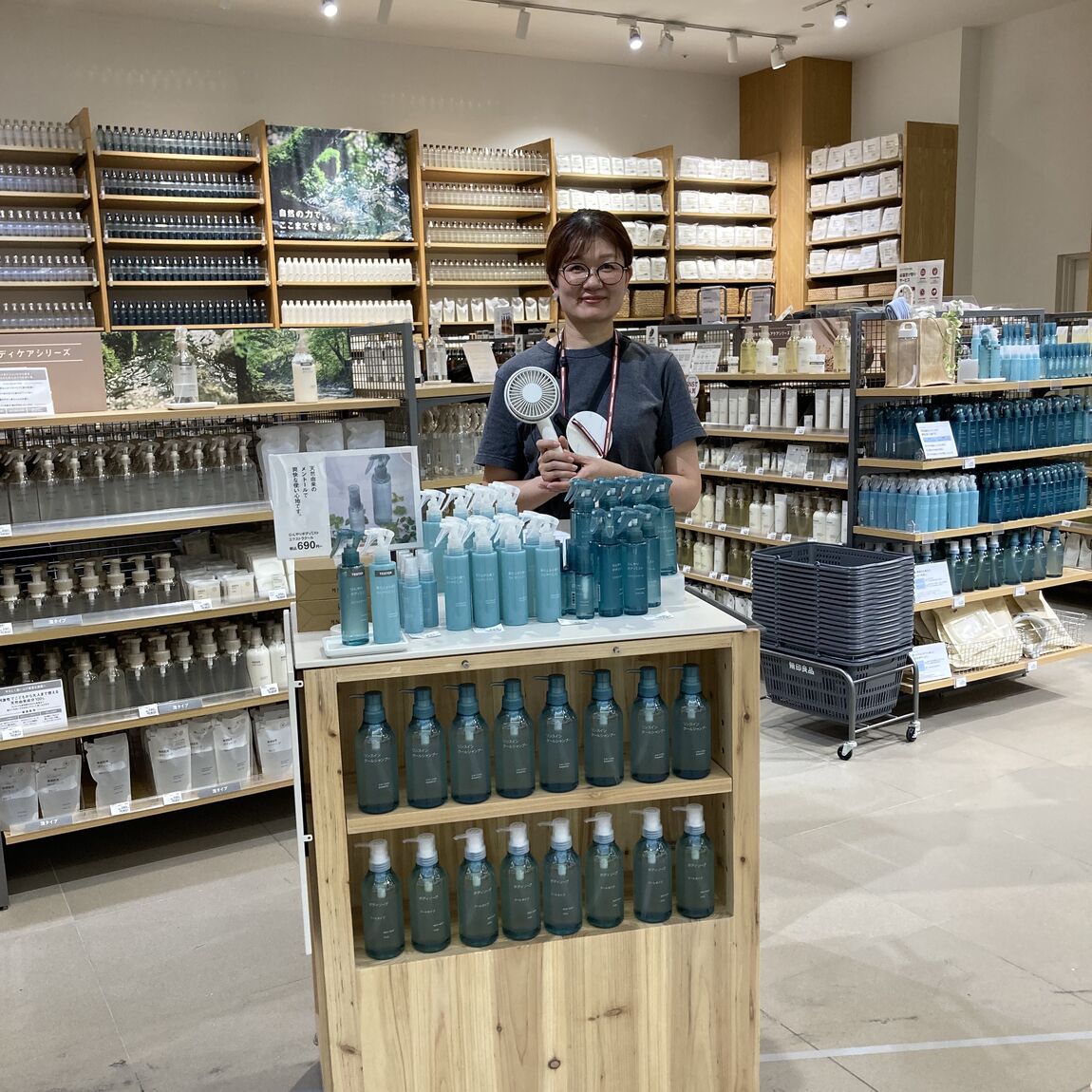 【イオンモール各務原】あなたのお肌のお悩みご相談ください。当店はヘルス&ビューティーシニアアドバイザー在籍店舗です。_zV4TSx