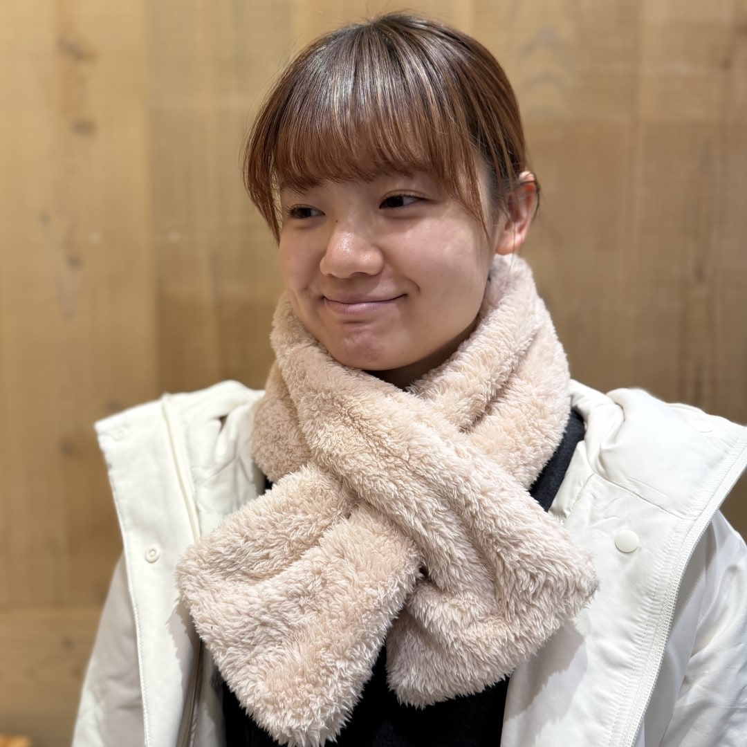 【イオンモール新発田】あったかボアマフラーで首元をあたたかく