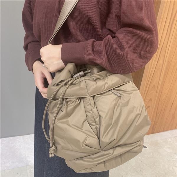 バッグ