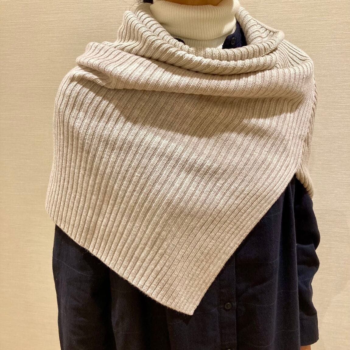【ショッピングモールメルカ】身長:166cm_64QrR6