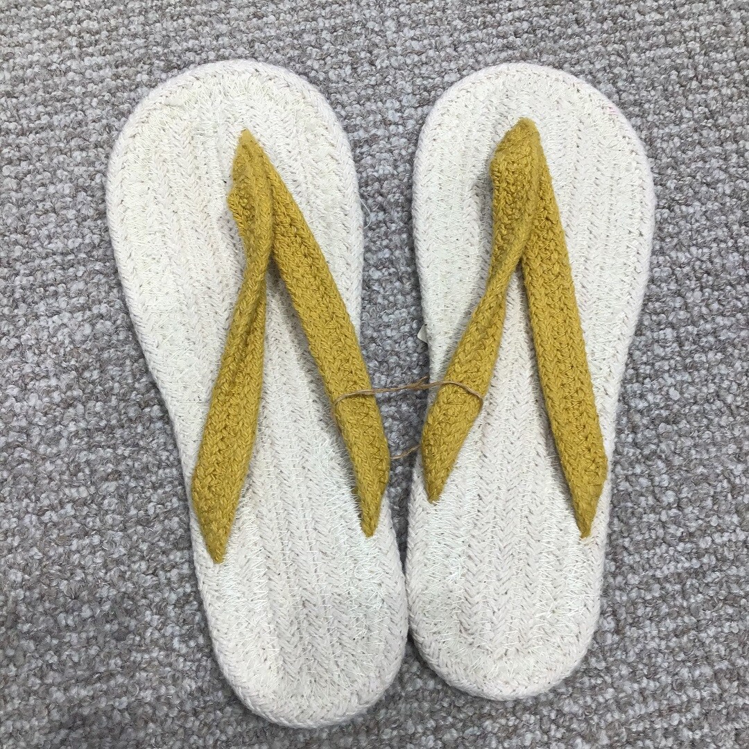 一枚目