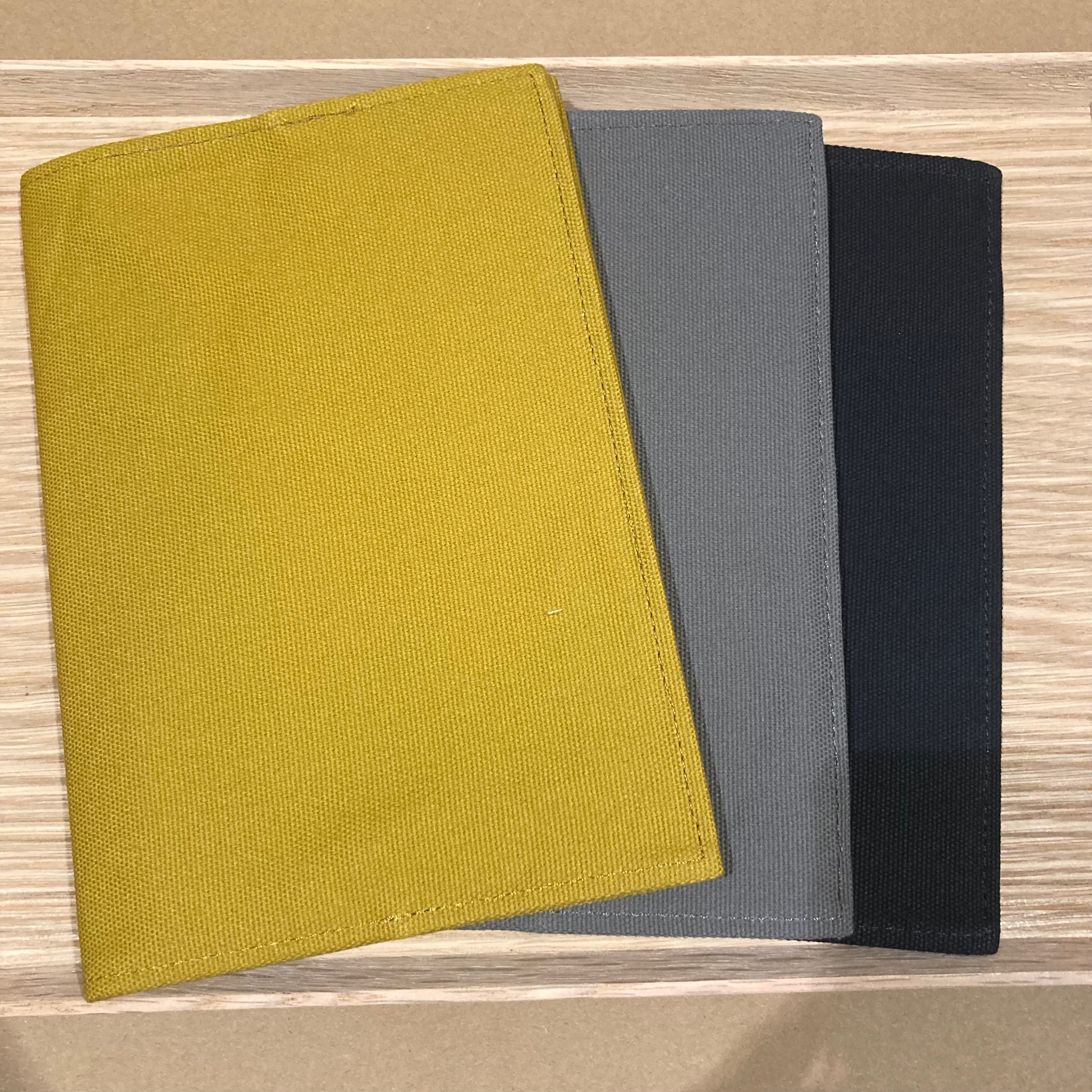 【イオンモール旭川駅前】カラフルな新商品、帆布シリーズ。_Ta6LoF