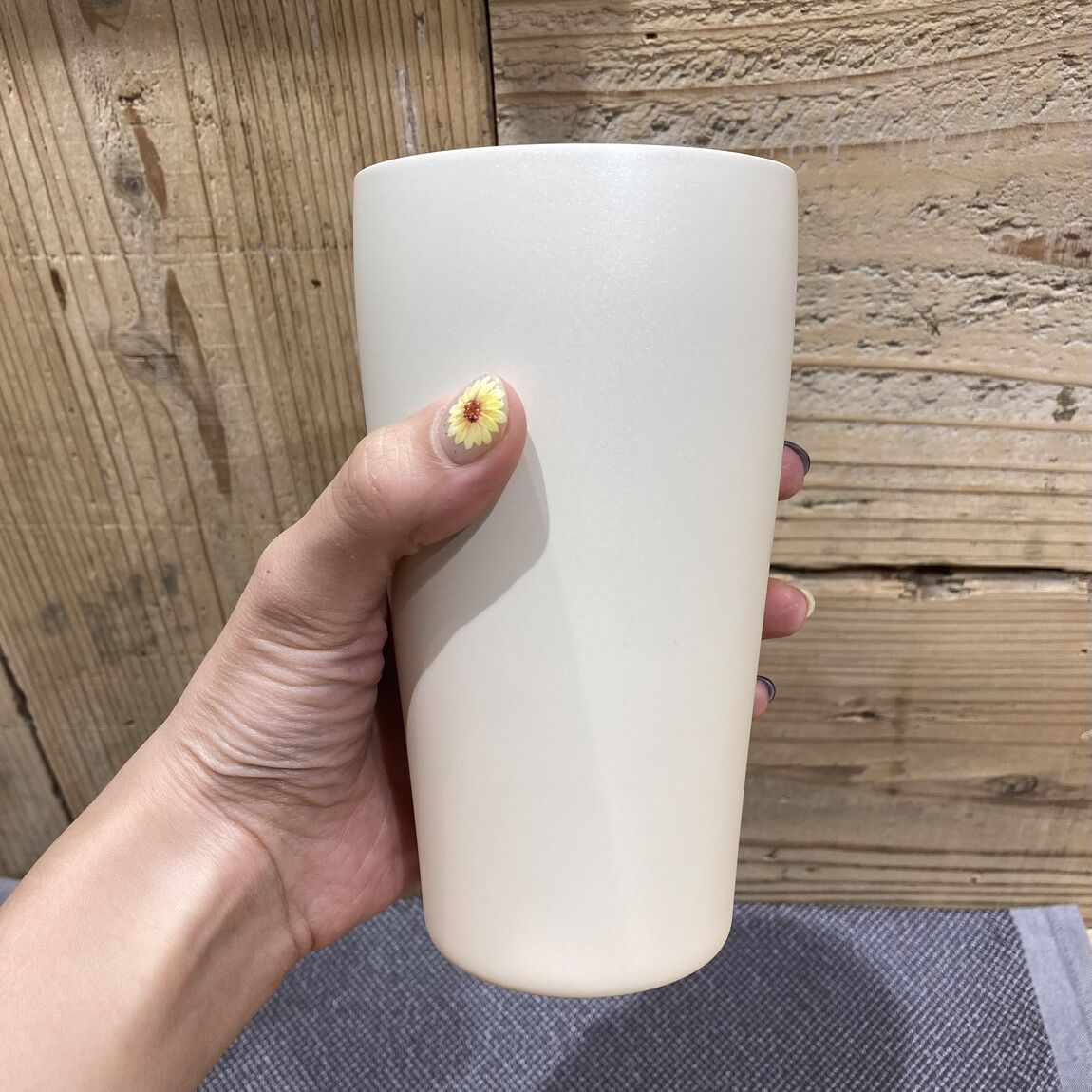 【ルミネウィング大船】冷たい飲み物を快適に飲めるタンブラー_I5uWU4