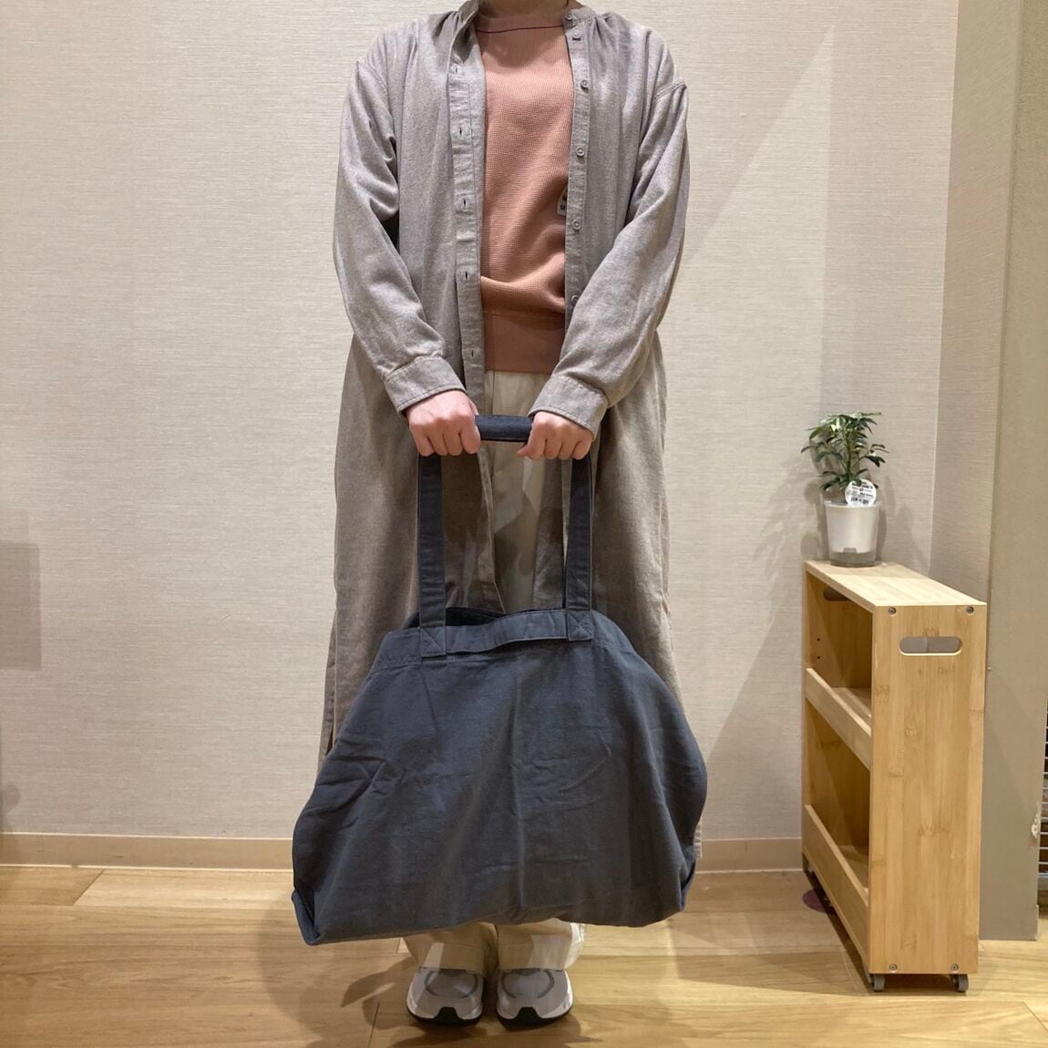 【Vタウン芥見】身長163cm_k1NP1b