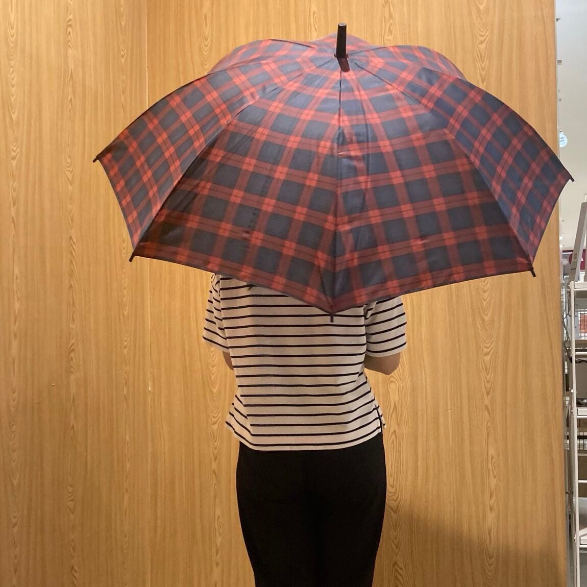 【イオンモール熱田】雨の日でも気分が上がる傘_zcuC0O