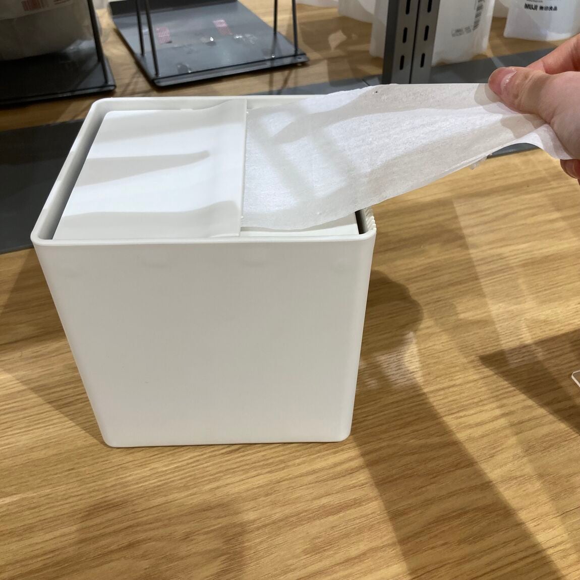 【ルビットパーク南草津】卓上用　トイレットペーパーケース_LDLA8u