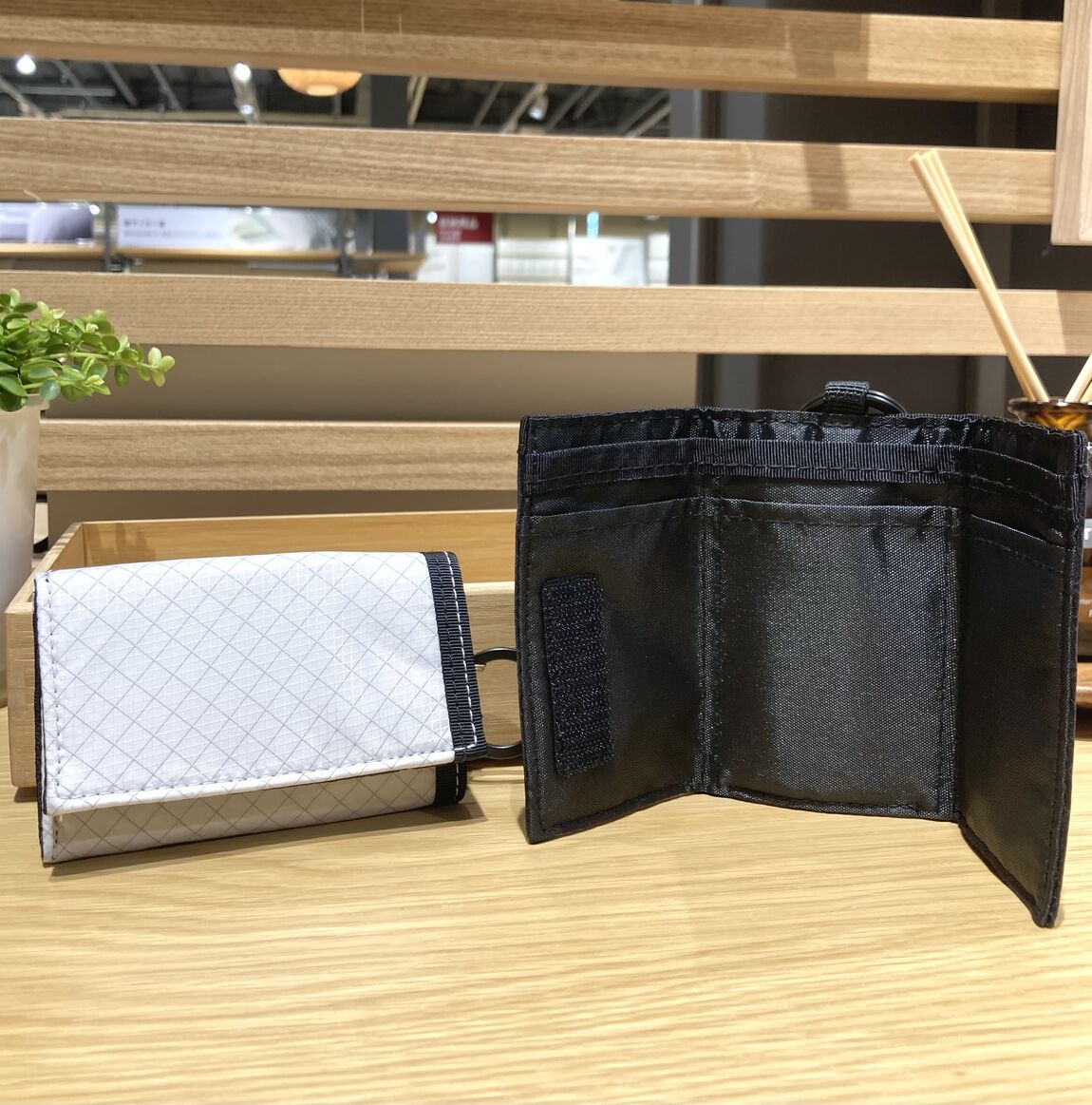 【燕】人気の『撥水　リップストップ』シリーズから新たにウォレットが3種新登場しました！_NDxc38