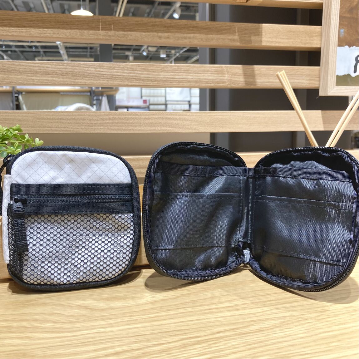 【燕】人気の『撥水　リップストップ』シリーズから新たにウォレットが3種新登場しました！_dyNj3A