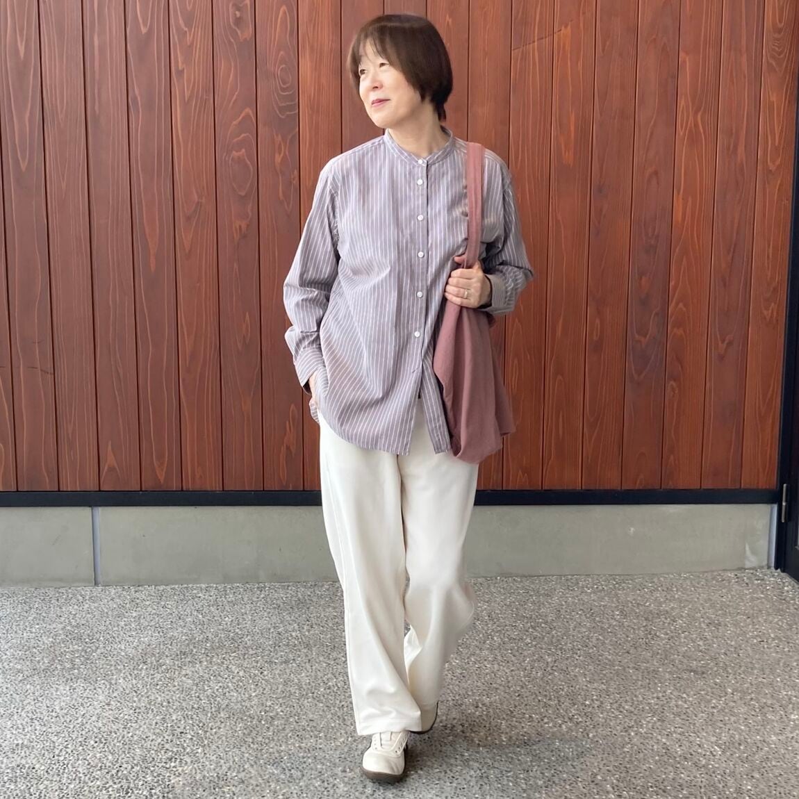 【いわて生協盛岡向中野】身長170cm 由美さんスウェットパンツ_V1O2ny