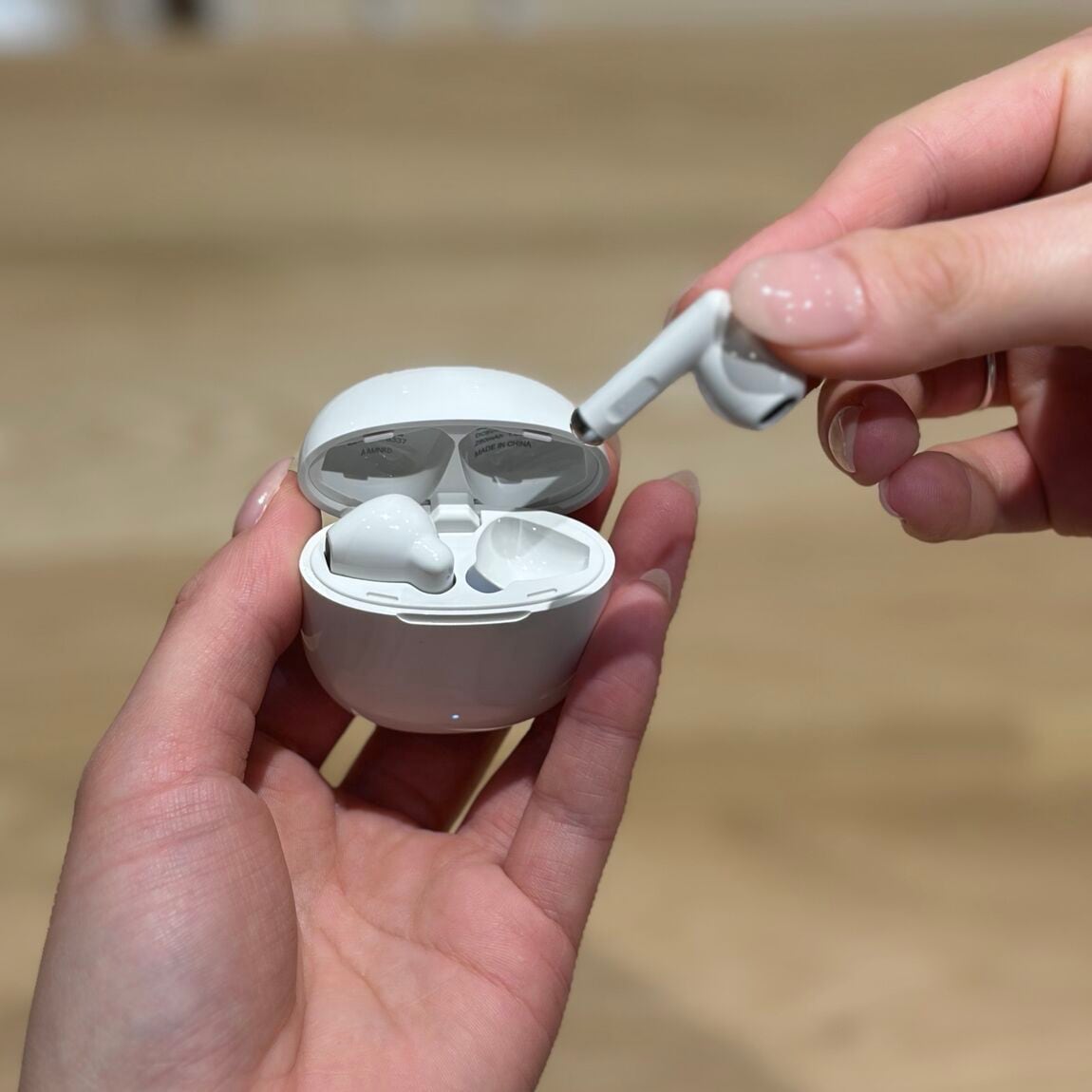 【青木島ショッピングパーク】暮らしの身近に音楽を 新商品のヘッドホン_YKhf4P