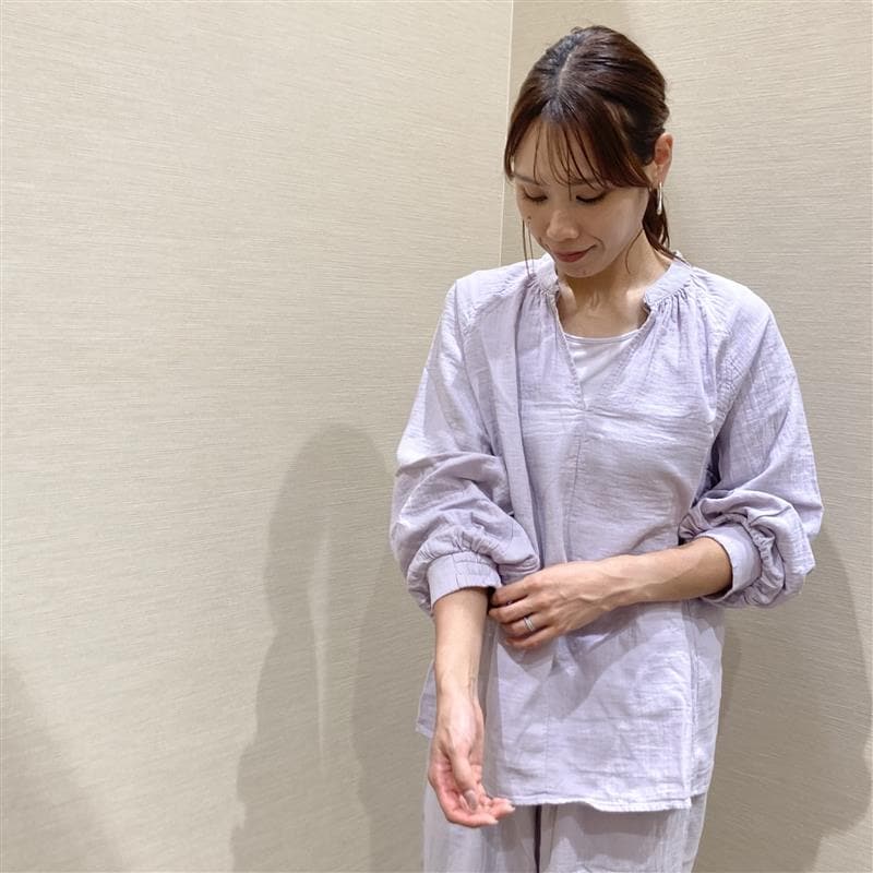 【いわて生協盛岡向中野】身長170cm  菜々さん　ルームウェア　しぼガーゼパジャマ_J0829Z