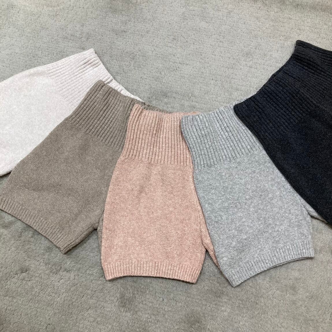 【シーナシーナ弘前】あたたかくて可愛いコットン混もこもこニットのご紹介_ymBK15