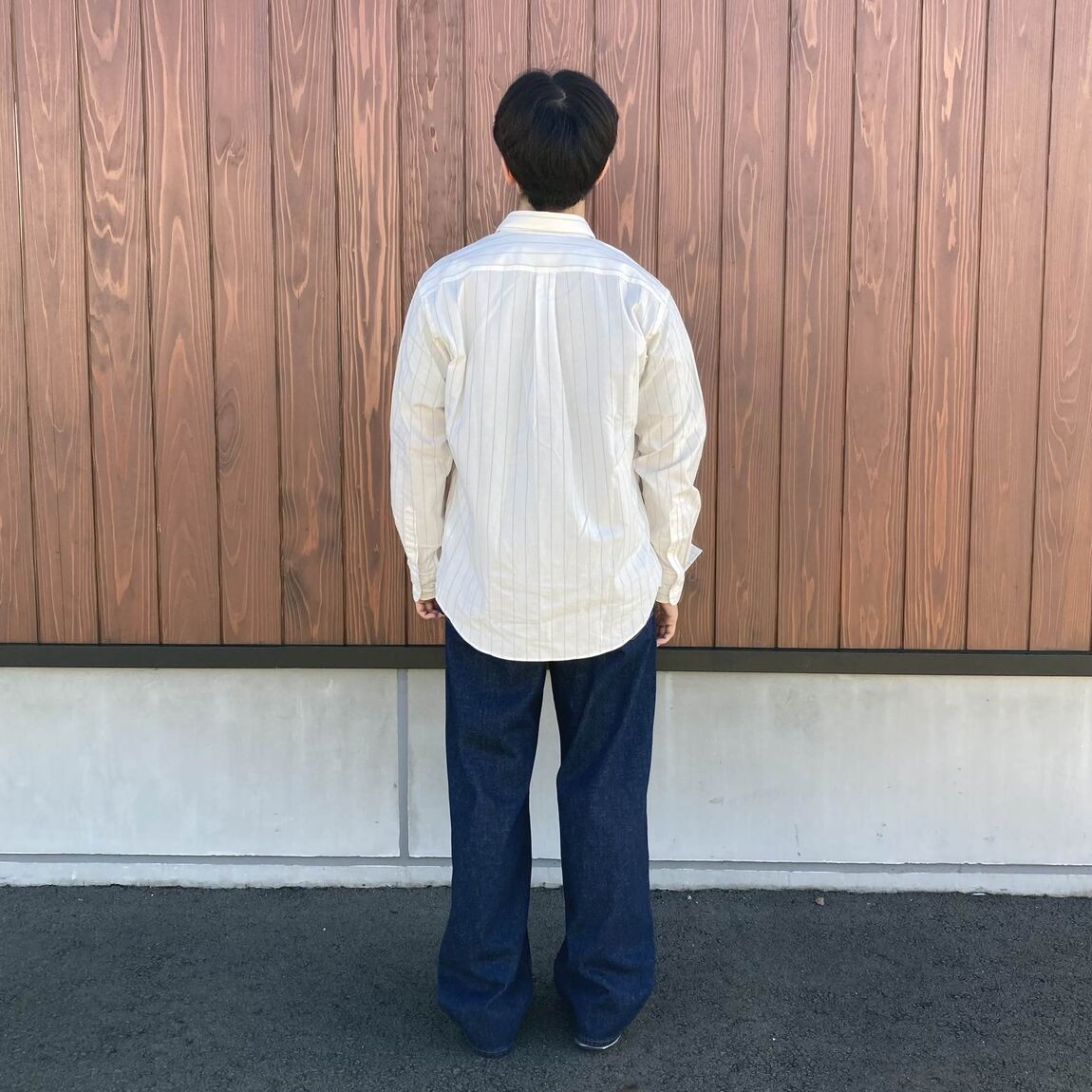 【いわて生協盛岡向中野】身長171cm  堀切さん　ブロードシャツ・5Pデニム_nWd55B