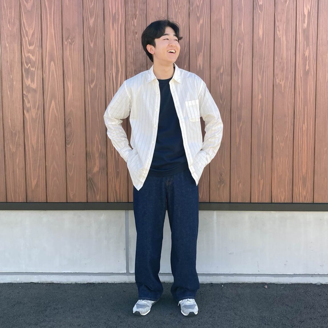 【いわて生協盛岡向中野】身長171cm  堀切さん　ブロードシャツ・5Pデニム_U7gT1y