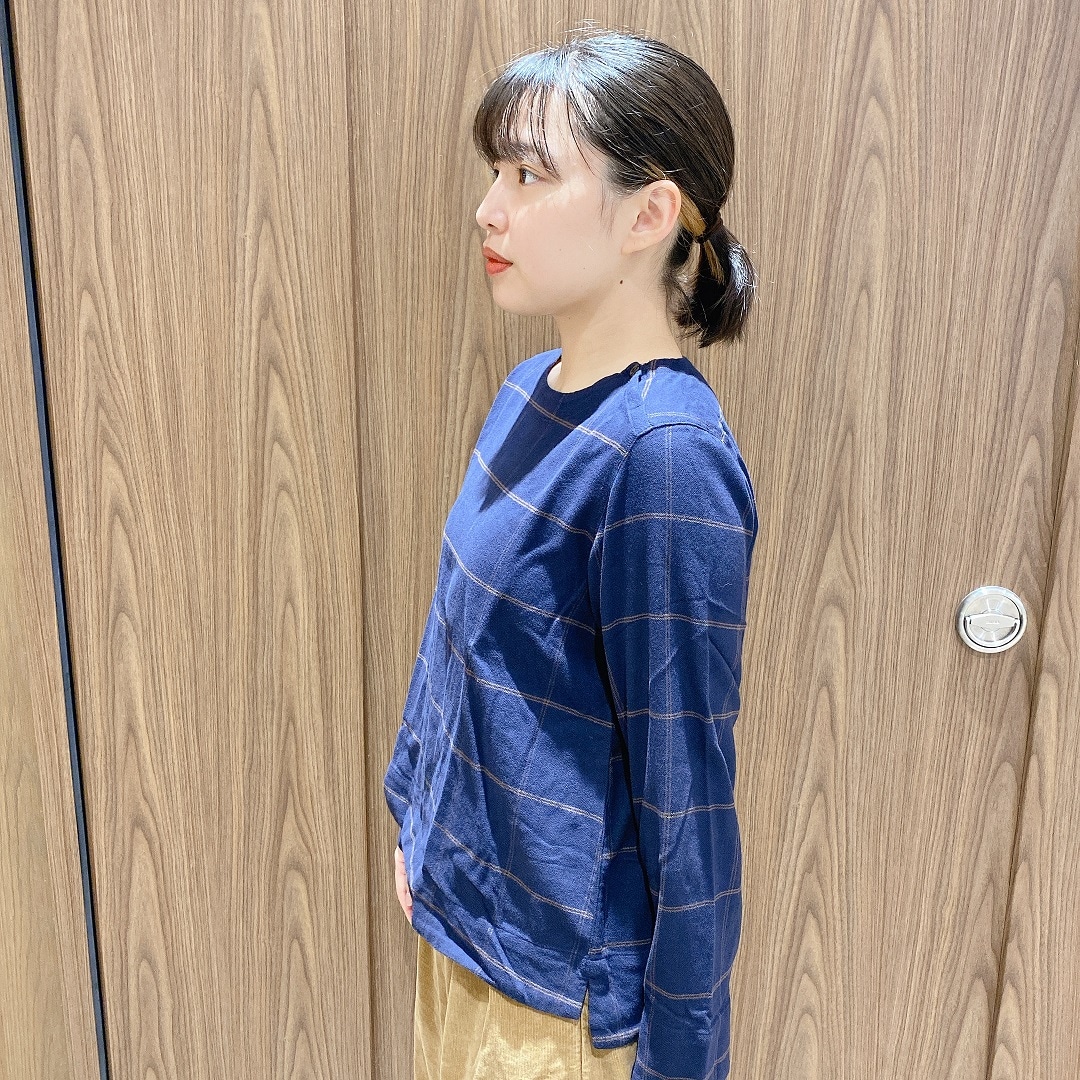 【テラスモール松戸】ブラウス2