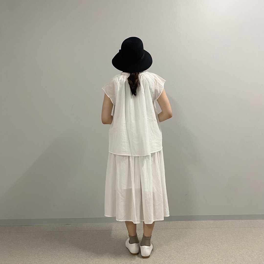 人４