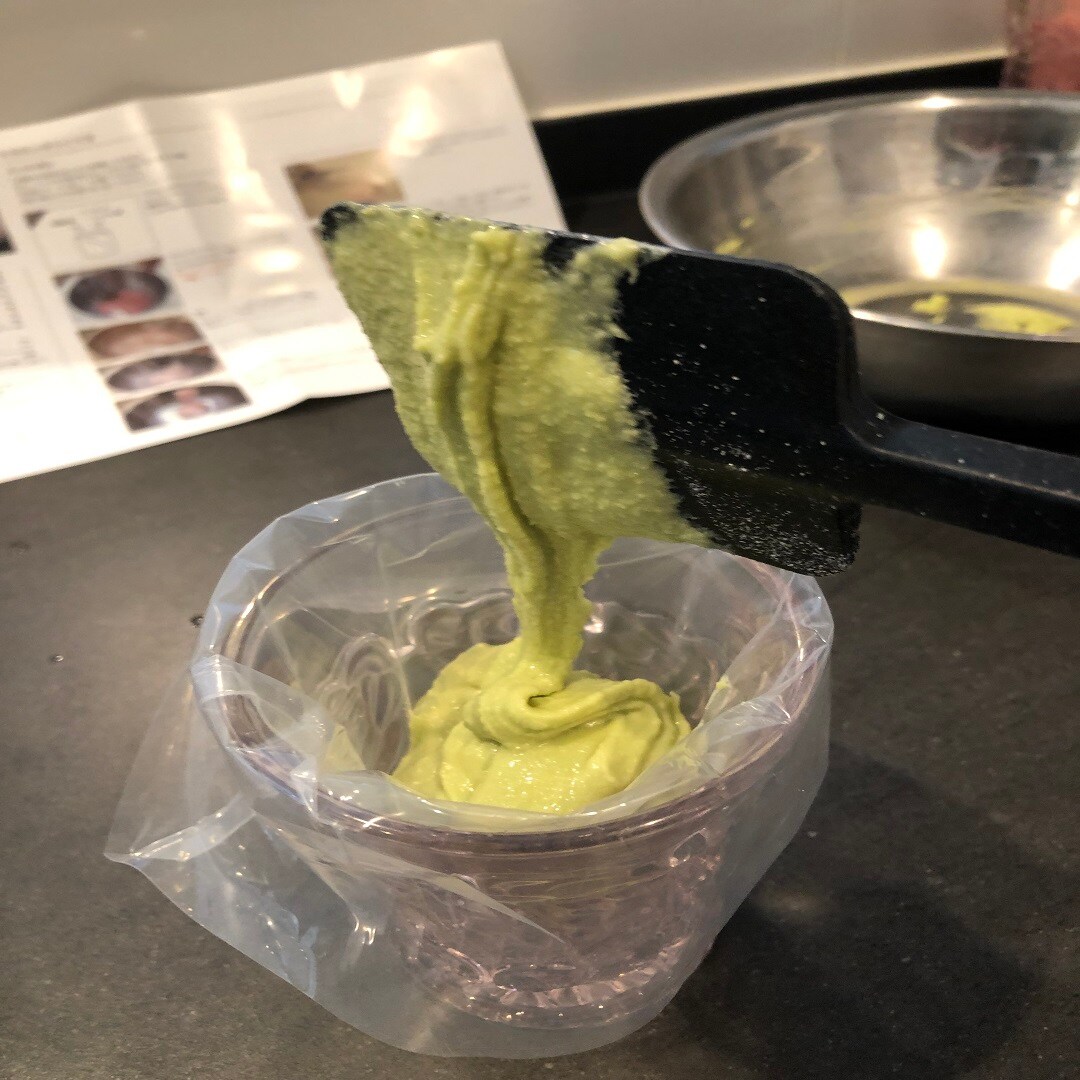 バレンタインしぼりピスタチオ