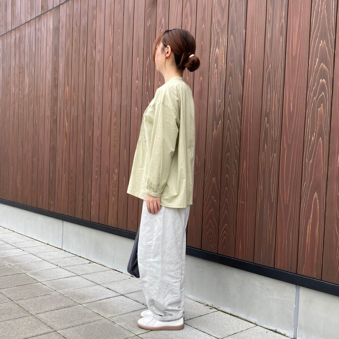 横澤さん　綿ピンタックブラウス_7fRmJ0