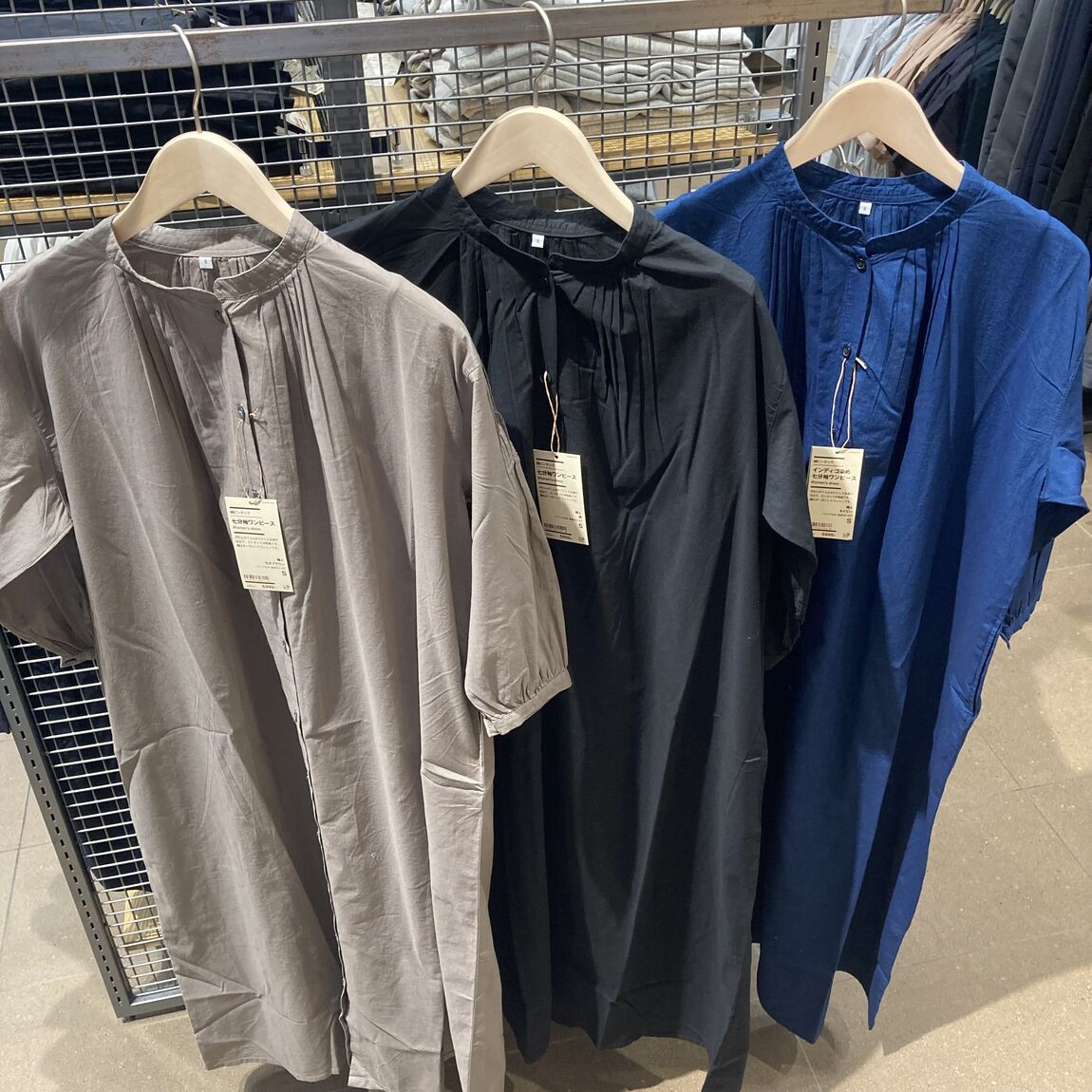 【ラザウォーク甲斐双葉】衣服　新商品紹介_ZUS0tY