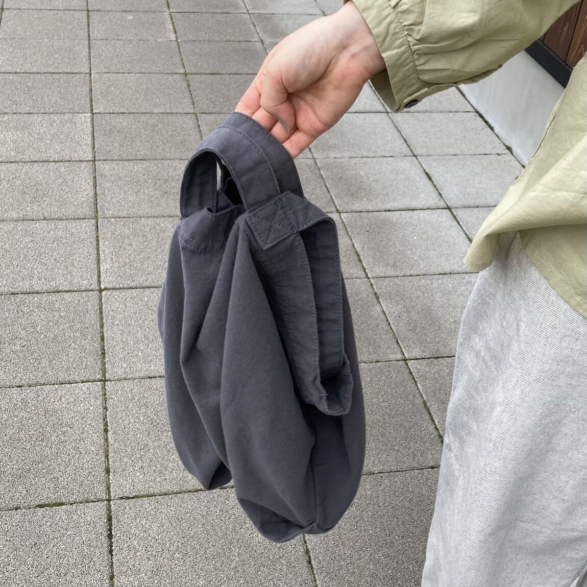 横澤さん　綿ピンタックブラウス_qjW8Lv
