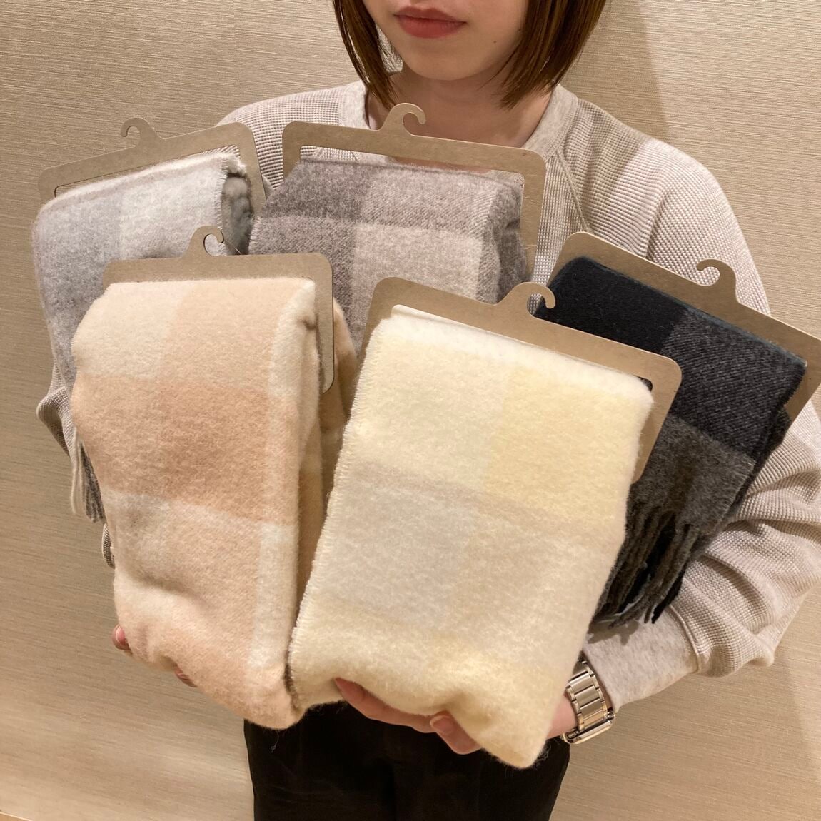 チェック柄5色展開の画像