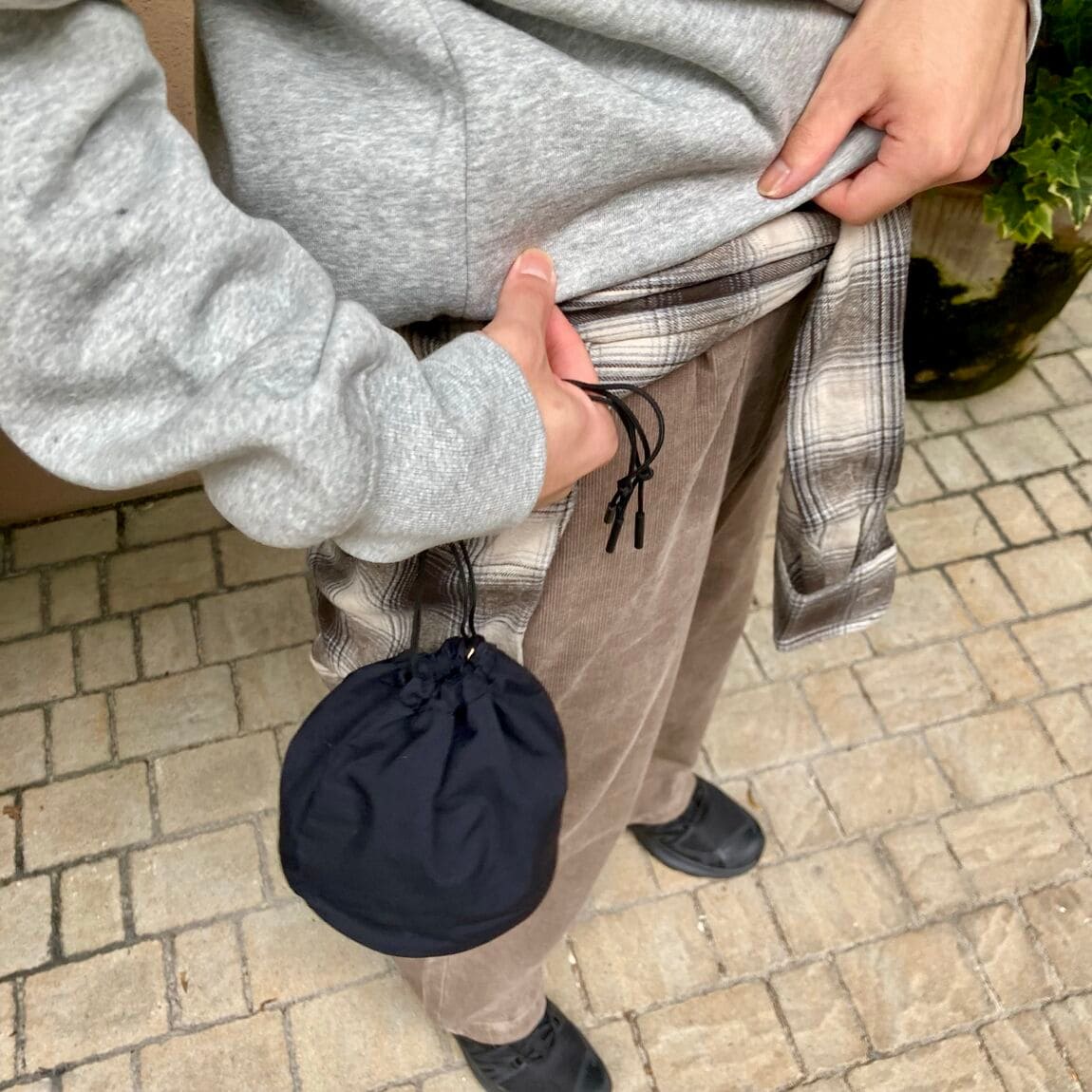 【くずはモール】身長170cm_F7rkQA