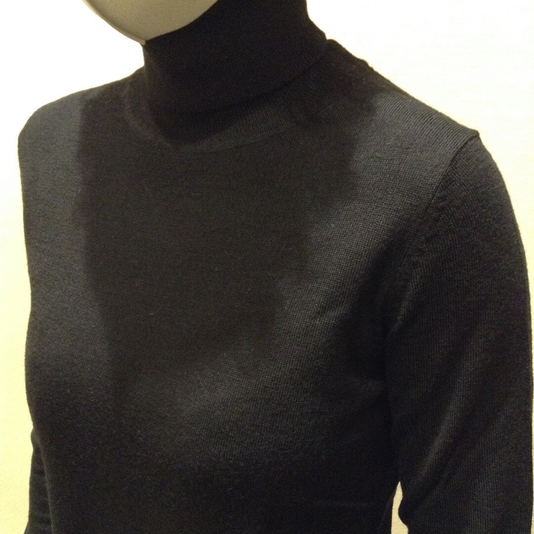 【フェアモール福井】首のチクチクをおさえた洗えるセーター