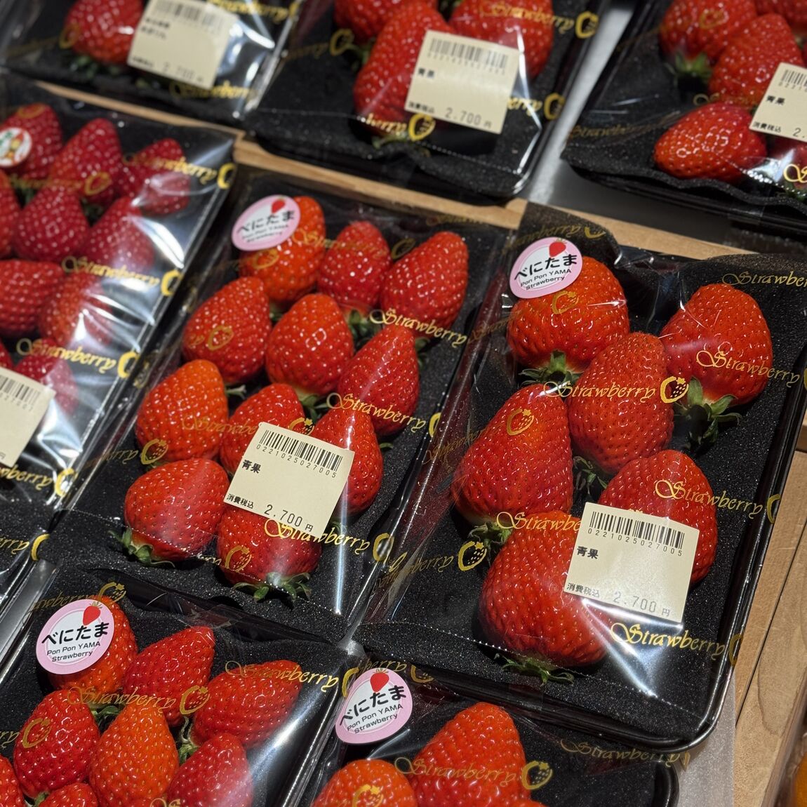 【銀座】旬のいちごはいかがですか｜1F 食品 