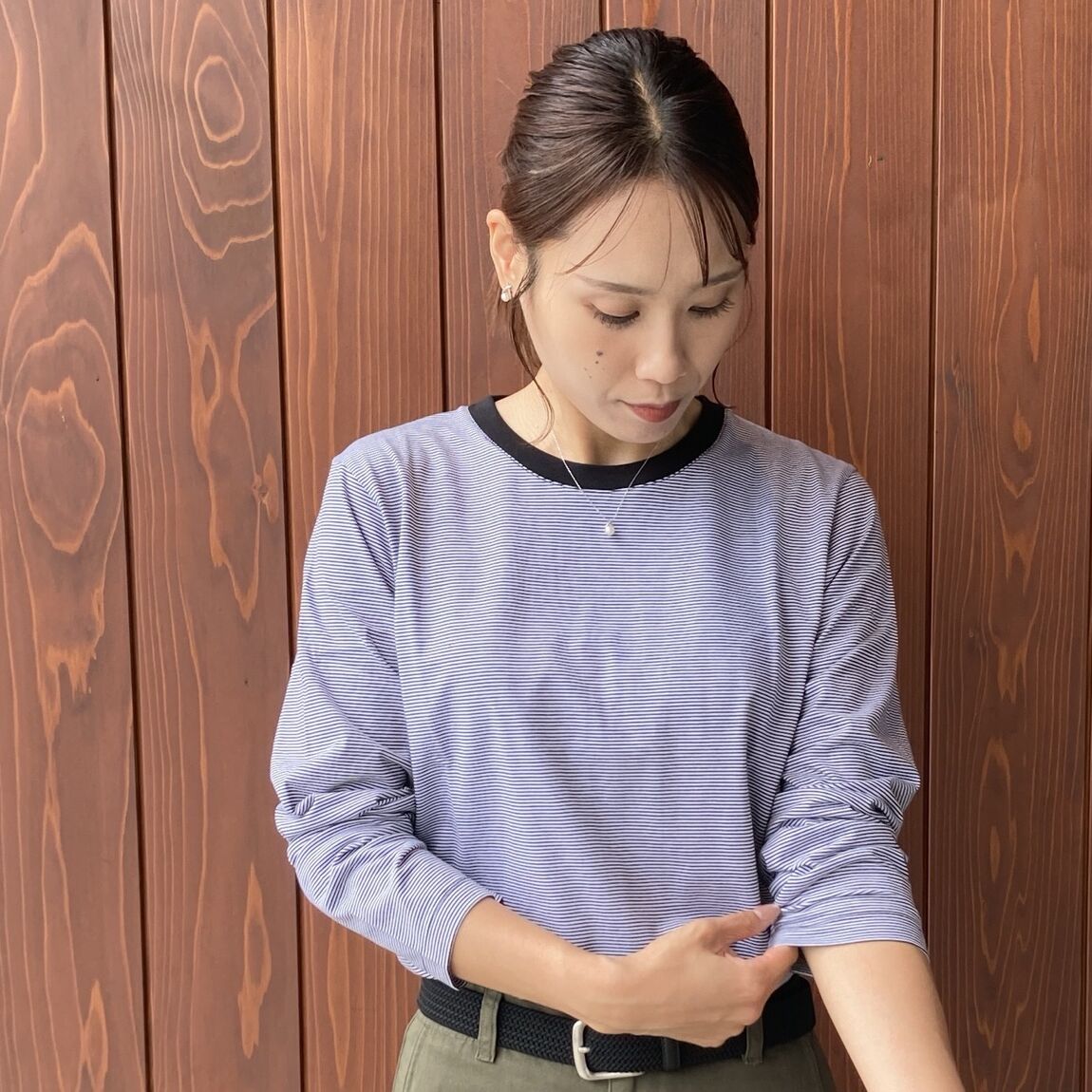 【いわて生協盛岡向中野】身長170cm  菜々さん　チノパンスモーキーグリーン_u5zXbk