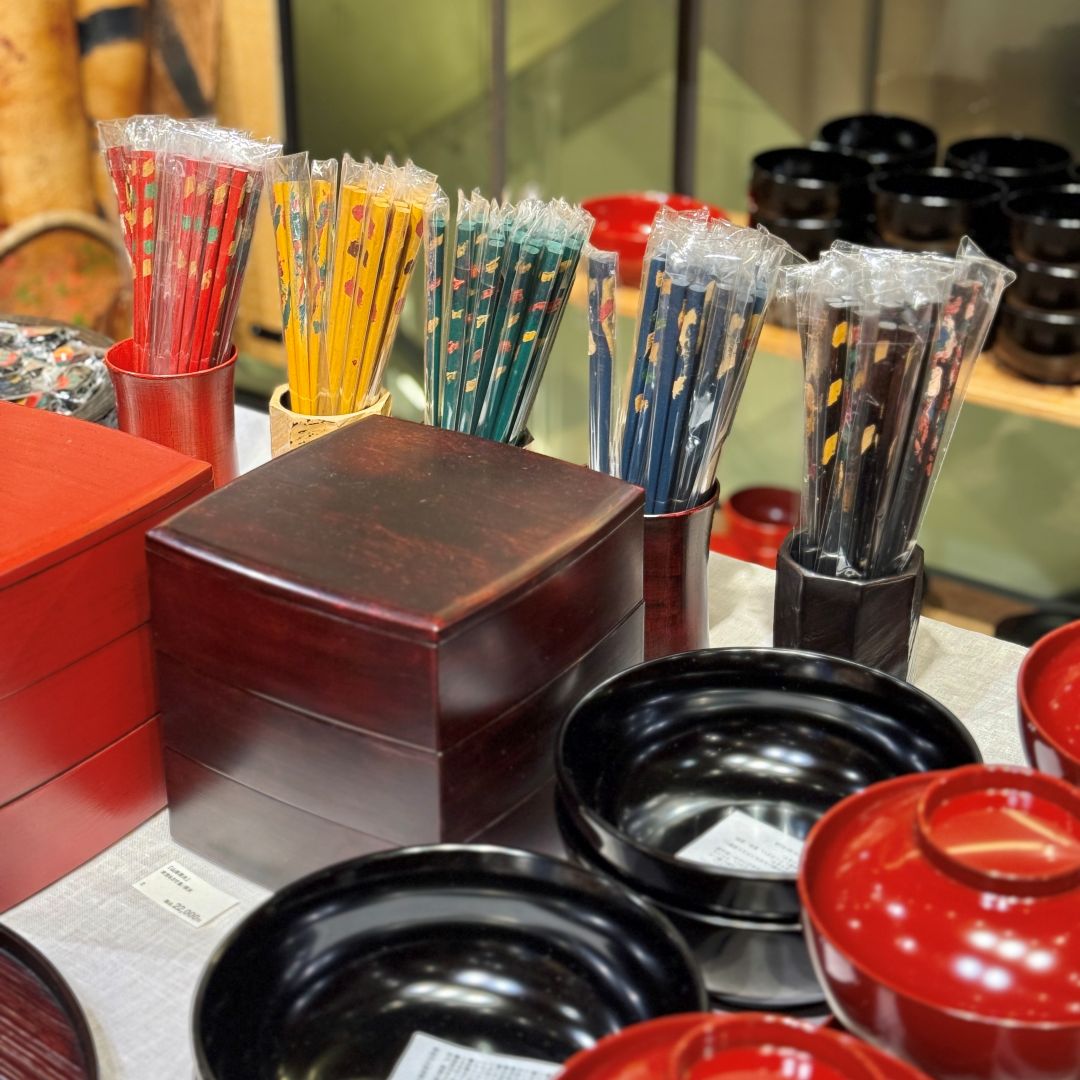 【銀座】山岸 厚夫 漆器展 〜日常使いの漆器と漆絵〜 開催中　