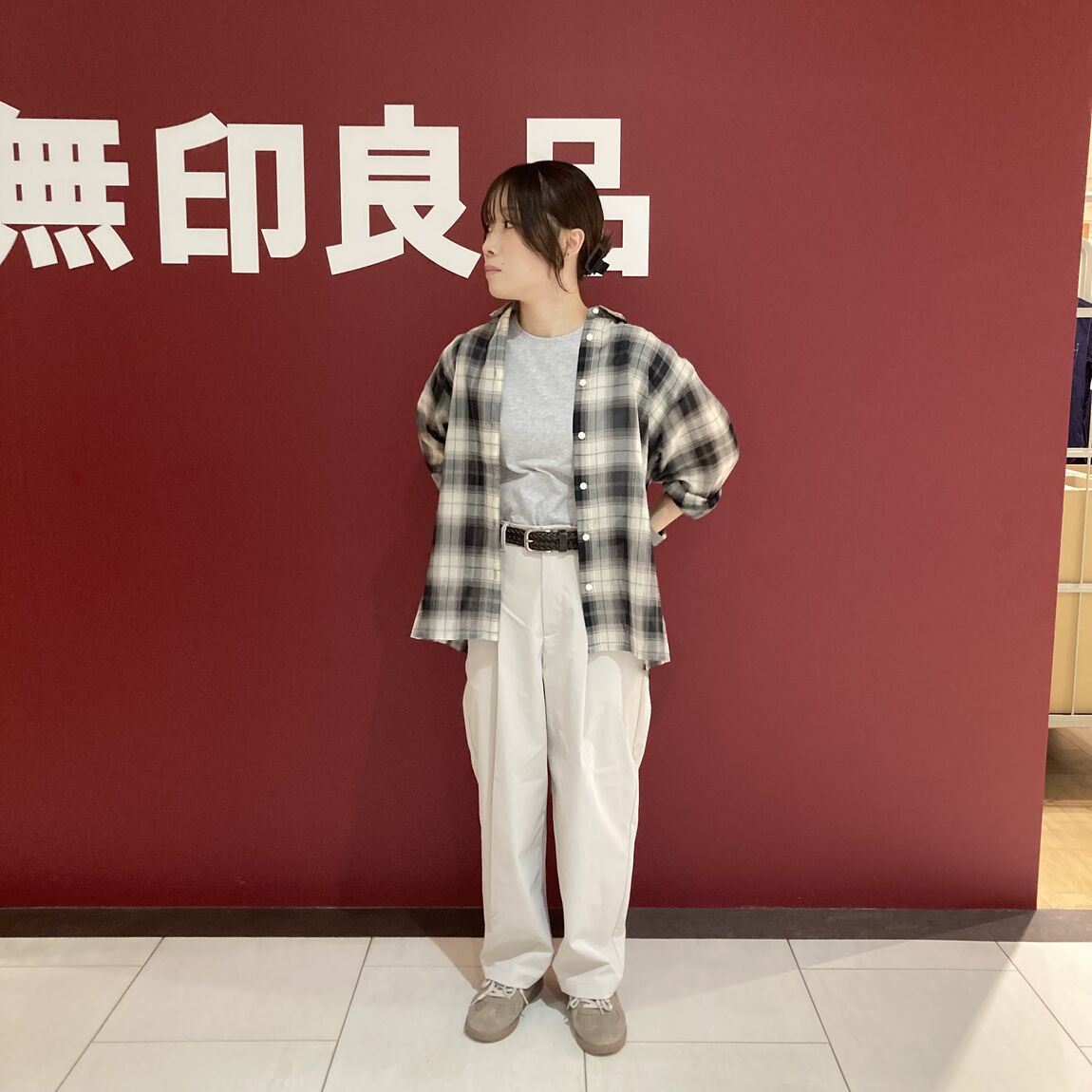【ショッピングモールメルカ】身長:153㎝_F4CON6