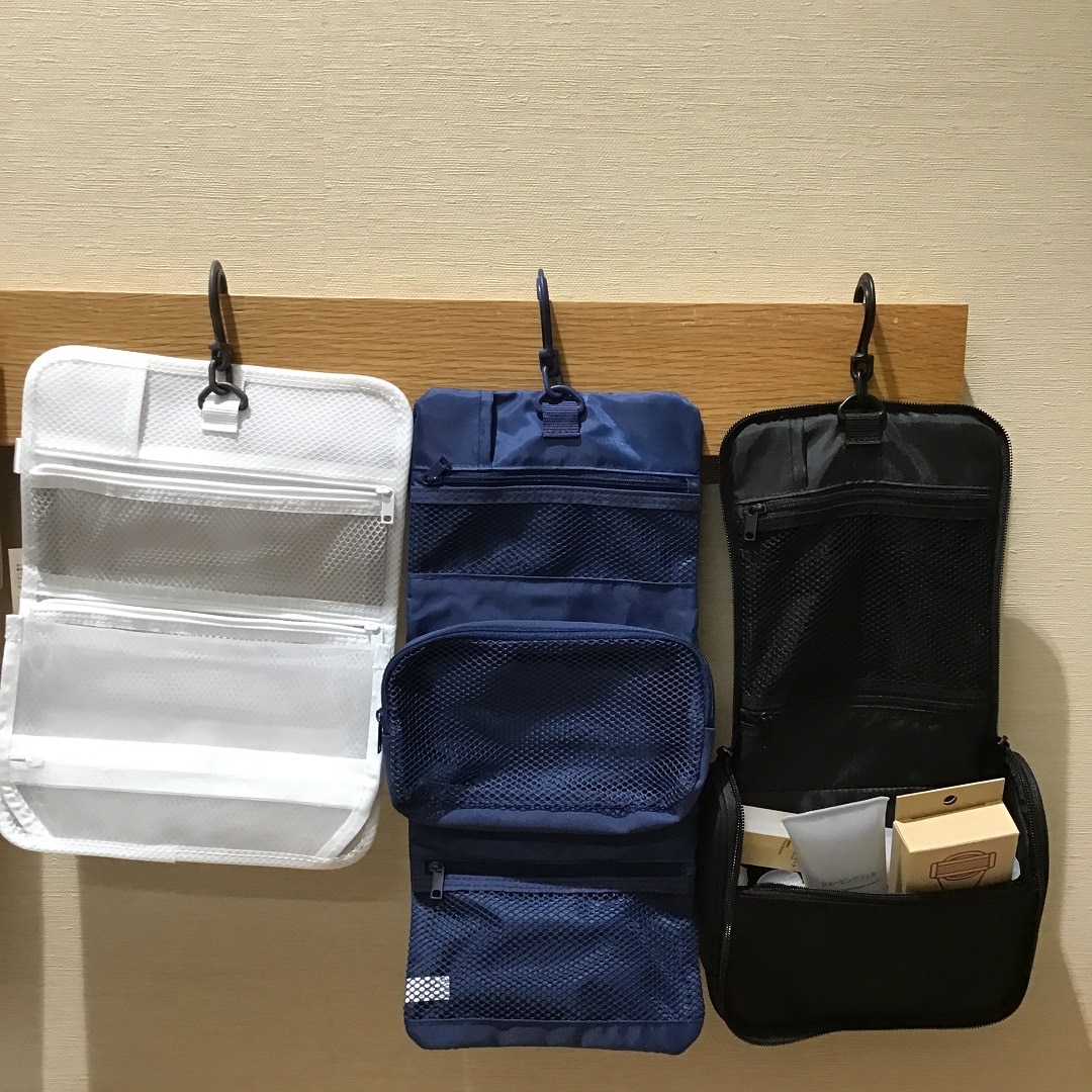 吊るせるケース類