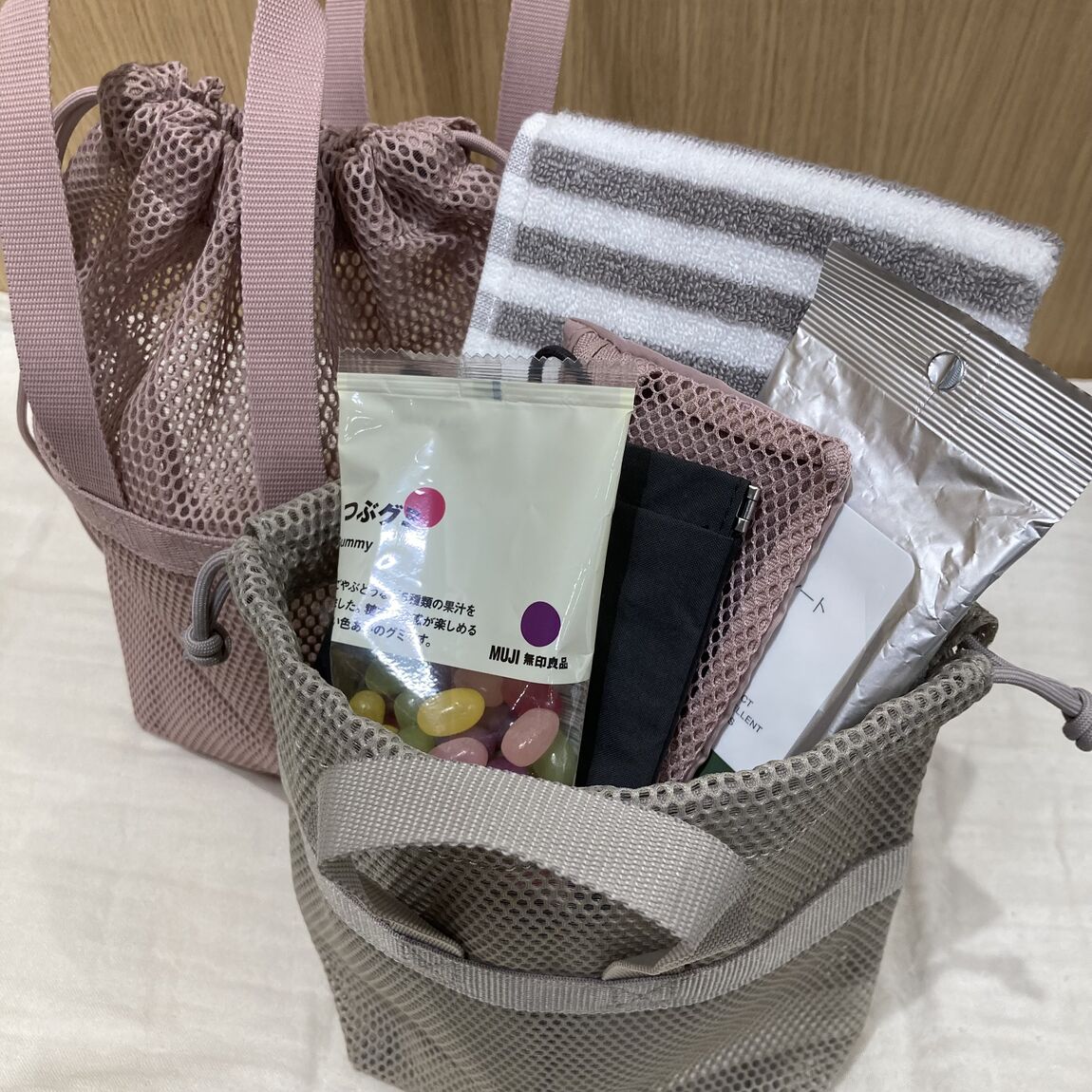 【ラザウォーク甲斐双葉】大人気の立体メッシュ持ち手付き巾着の新色が入荷しました_IYjiz0