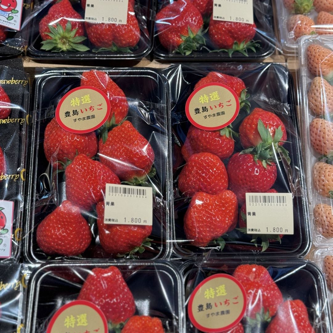 【銀座】旬のいちごはいかがですか｜1F 食品 