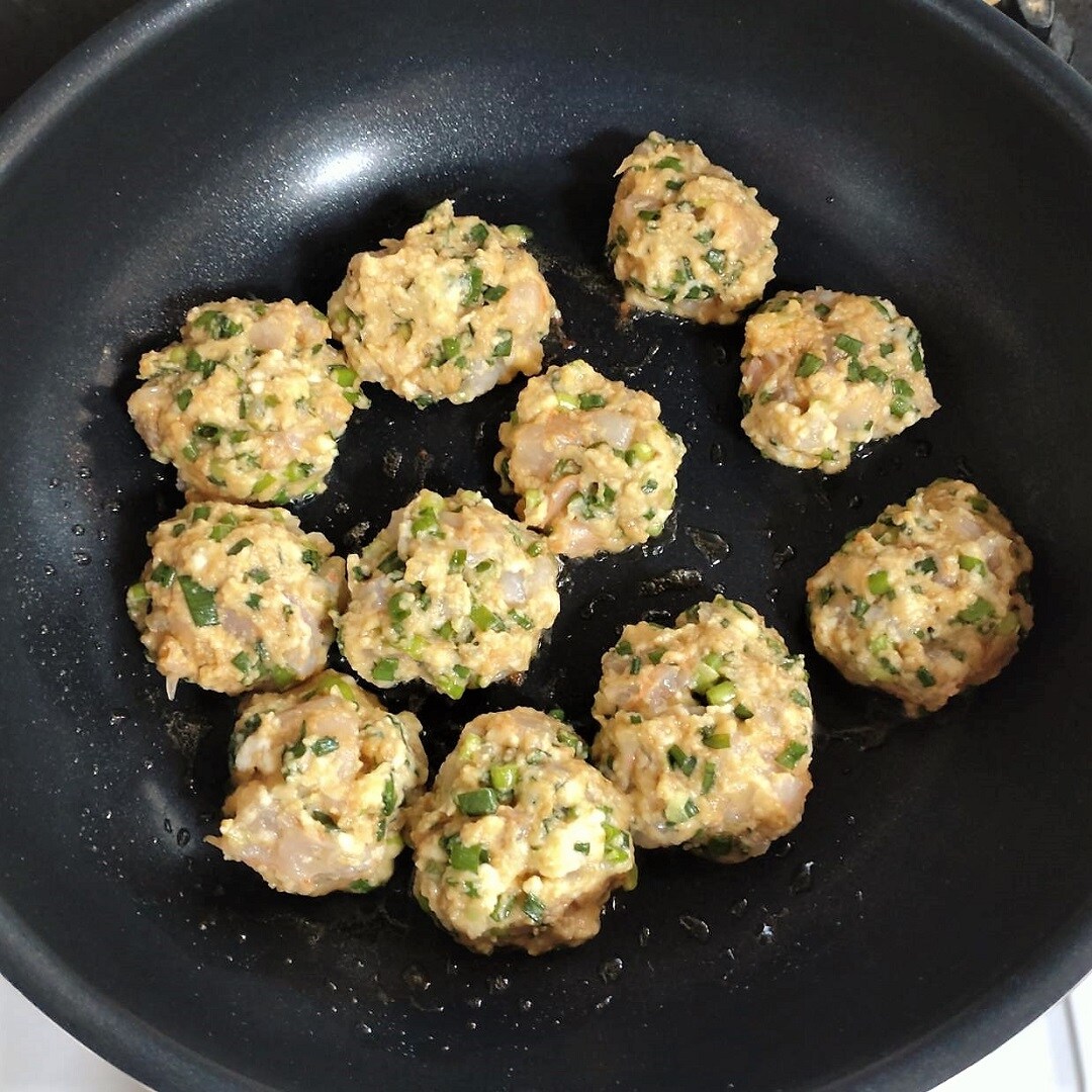 【エスパル福島】ひとり分からつくれる鍋の素を使った『海老のふわふわつくね』｜食のお便り