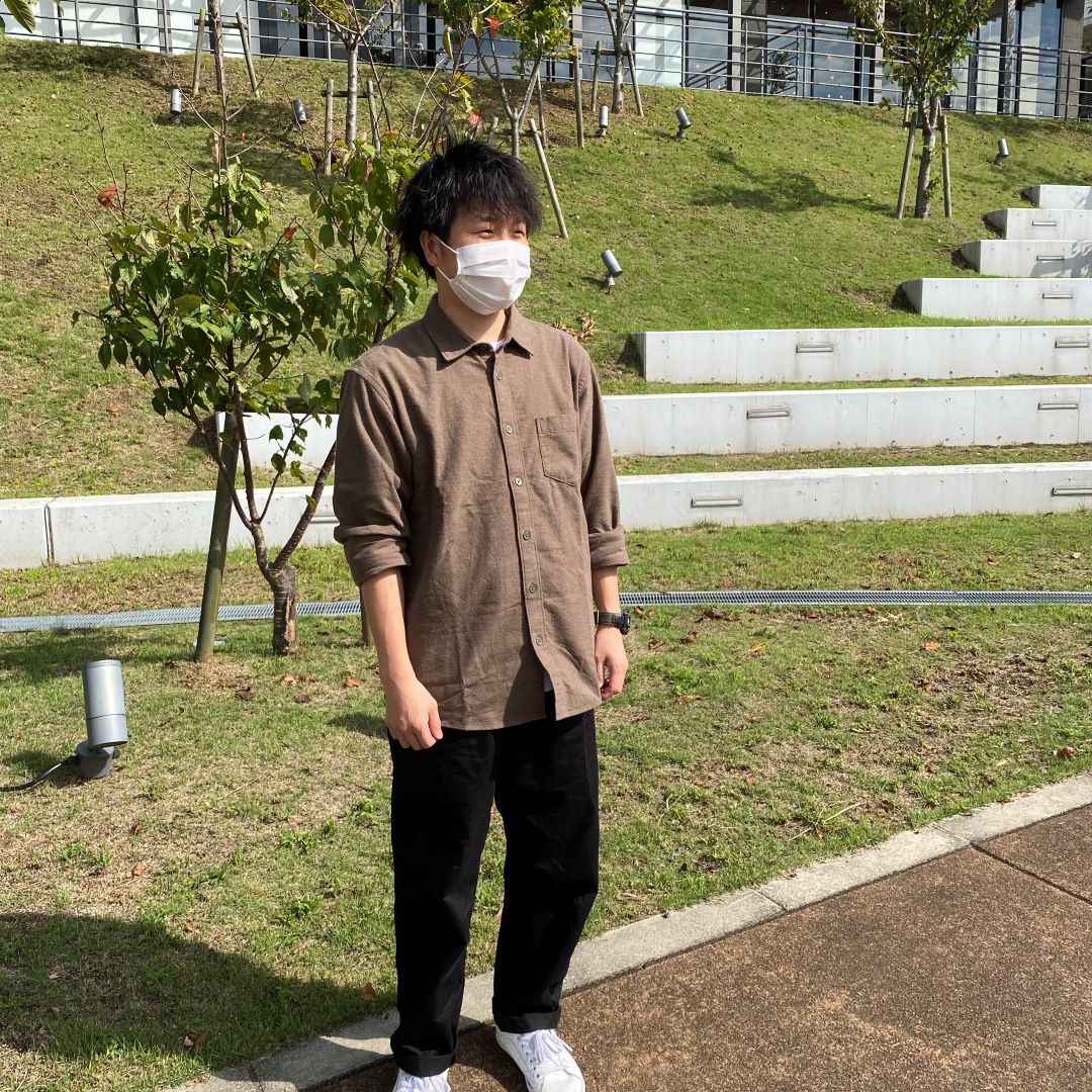 フランネルシャツを着用した写真