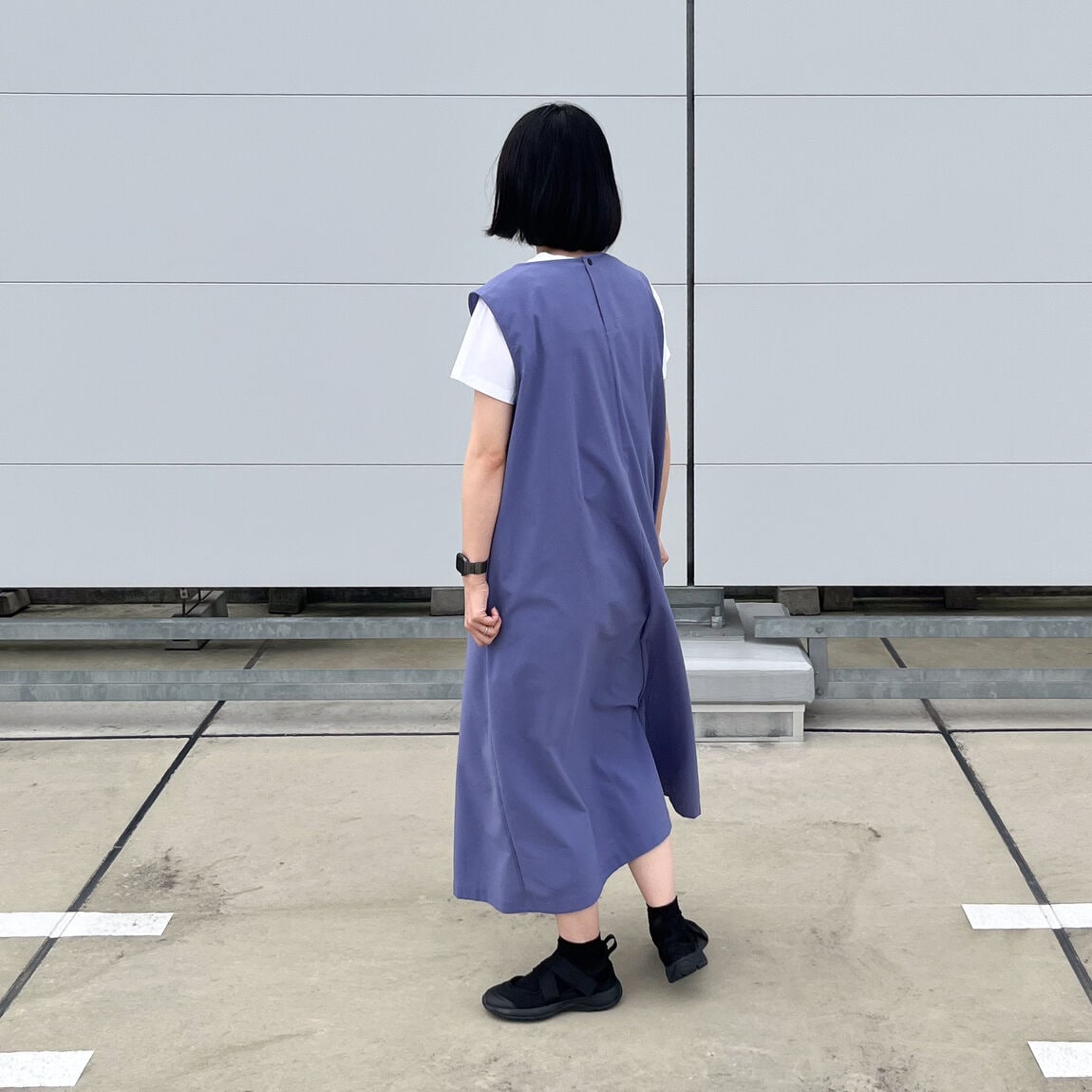 後ろ