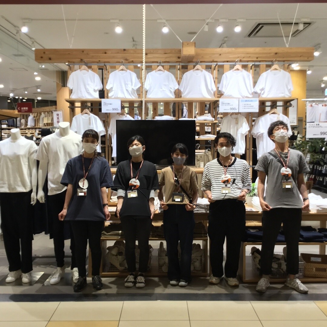 Tシャツ