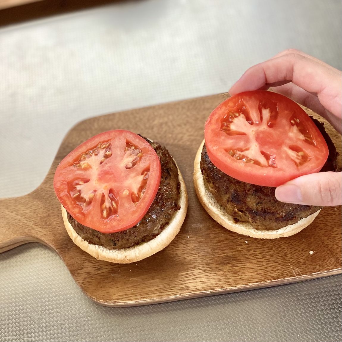 【シエスタハコダテ】手づくりキット ガパオでつくる、夏のスパイシーバーガー⑦